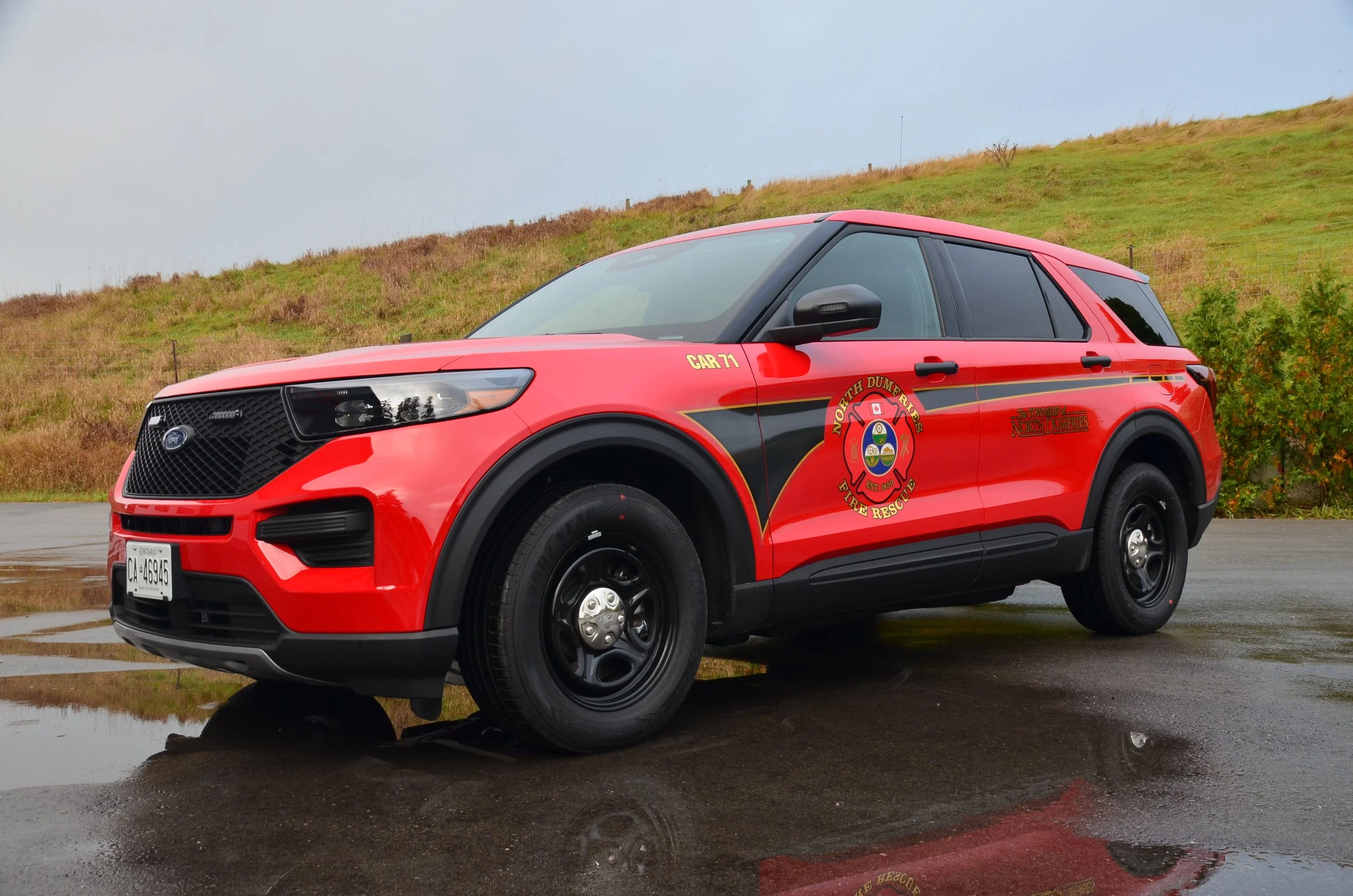 North Dumfries Fire Dept Vehicle graphics cut vinyl gold leaf side view