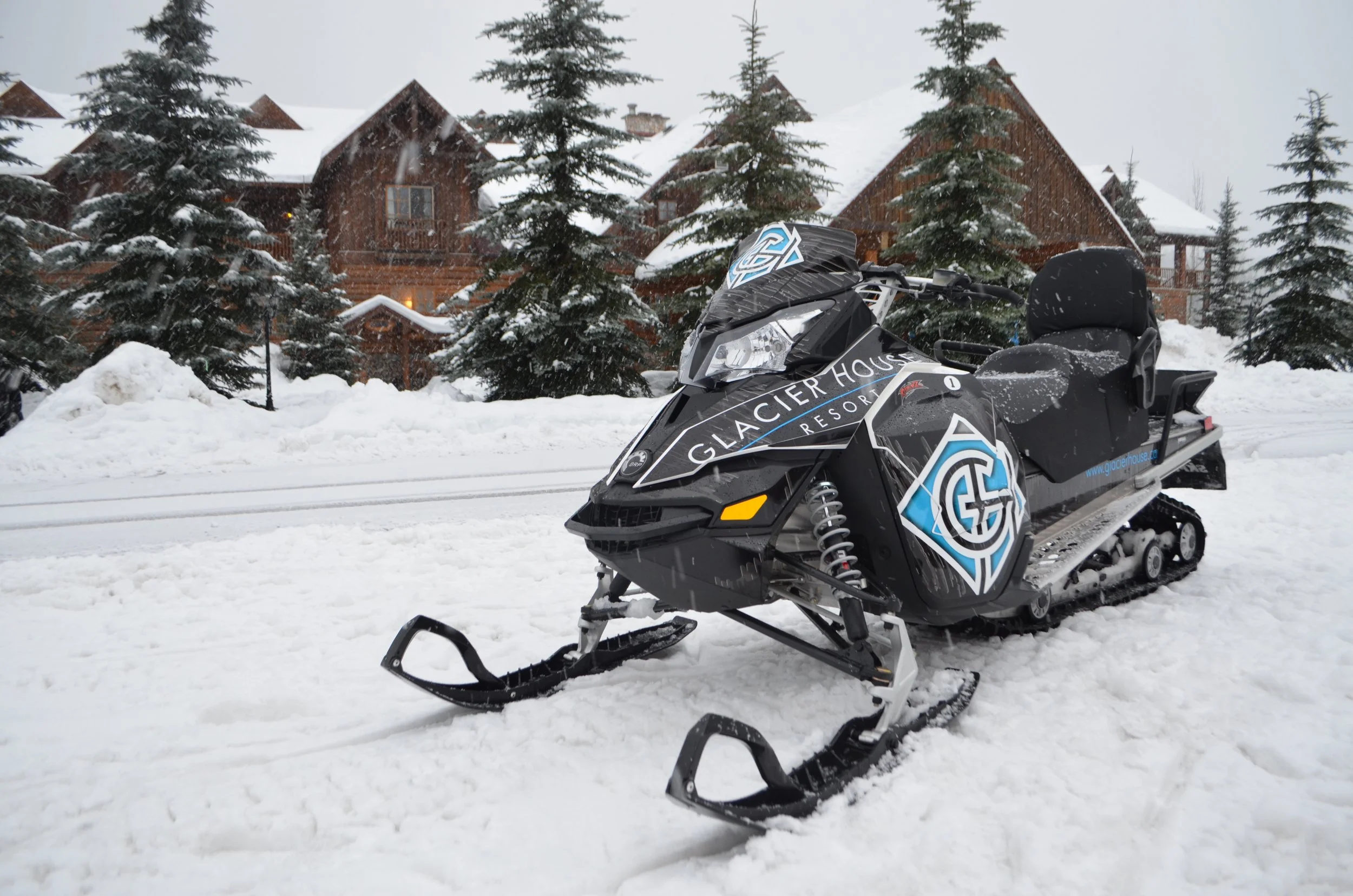 Glacier House Skid-doo Motorsport graphics branding example