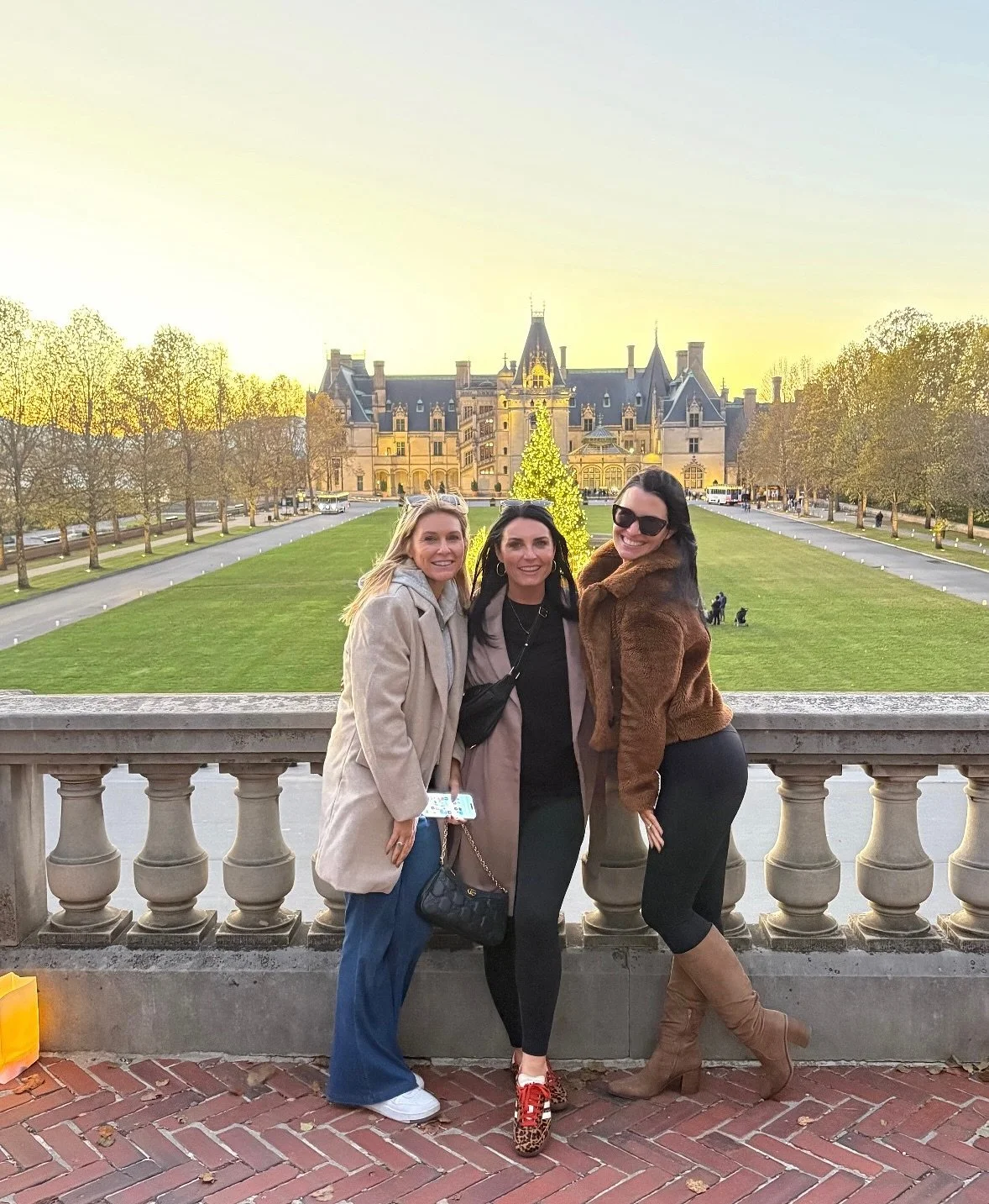 Biltmore &amp; Omni Grove

The masterminds are here &hellip;women coming together with one mission: to build the next level.

We&rsquo;re dreaming bigger, mapping visions, and creating strategies that will impact generations.

Next-level conversation