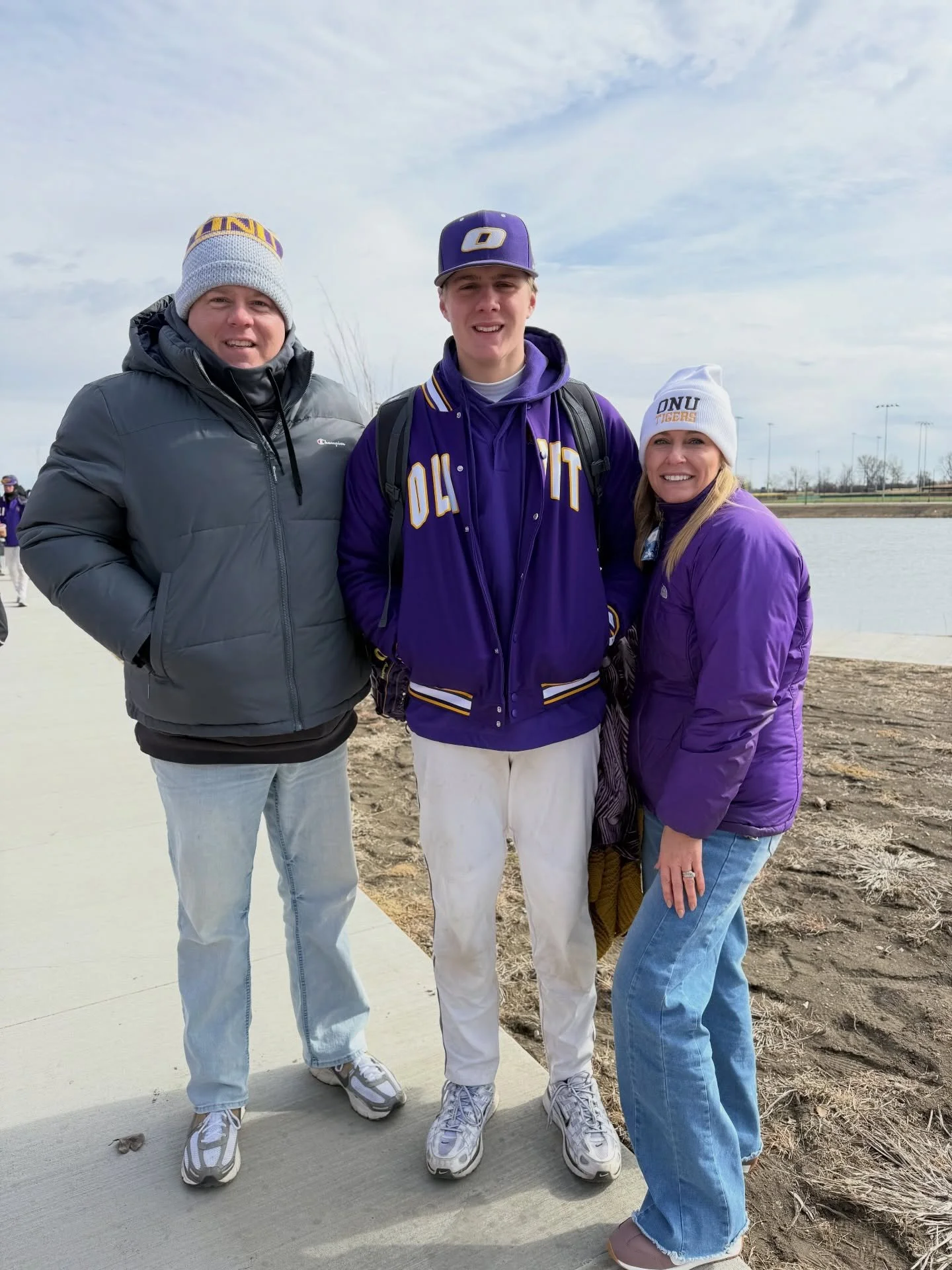 Sports weekend mode ⚾🏐

Baseball home game at ONU.
Volleyball tournament energy.
Traveling from field to court&hellip; coffee in hand, heart full.

Watching these kids do what they love &hellip;compete, grow, push themselves.

Years ago I prayed for