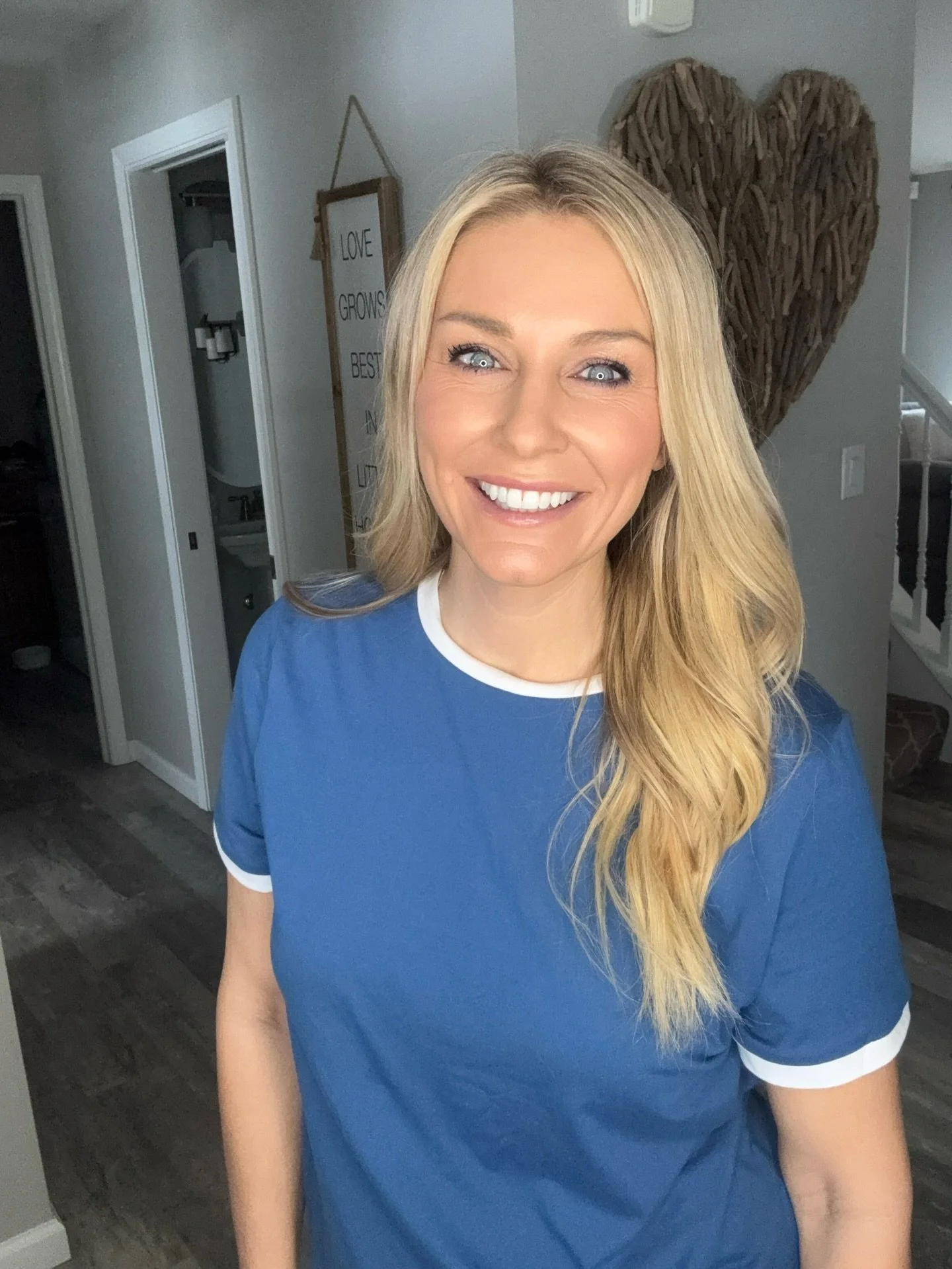 New episode just dropped 🎙️💜

The truth most people don&rsquo;t talk about&hellip;
The only person you ever have to recruit&hellip; is the woman in the mirror.

Because if she&rsquo;s inconsistent&hellip;
if she&rsquo;s doubting&hellip;
if she&rsqu