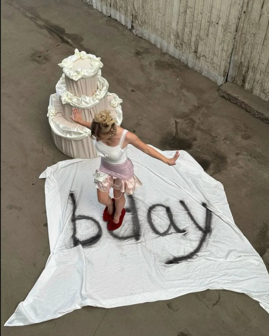 year of the rat turns 1! 🎂🐀⭐️

wish us a happy bday + save 25% on all orders from now-sunday 

luv ya lots xx