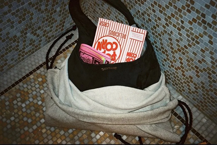 admit one 🎟️🍿

(1) retired @losangeleswinners &ldquo;don&rsquo;t let cinema die&rdquo; gaffer bag available at the link in the bio 🔗