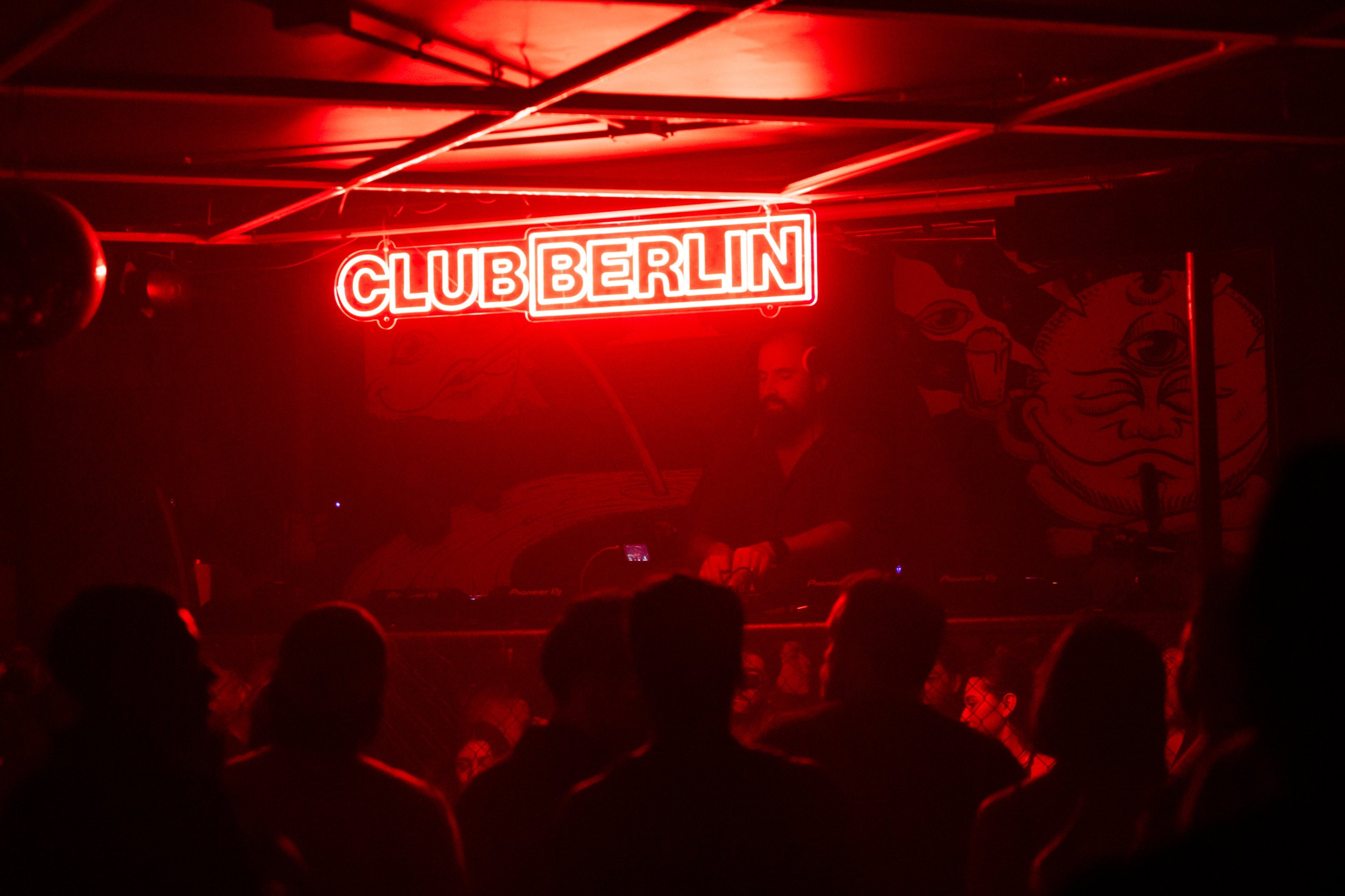 CLUBBERLIN_08_09_26_174.JPG