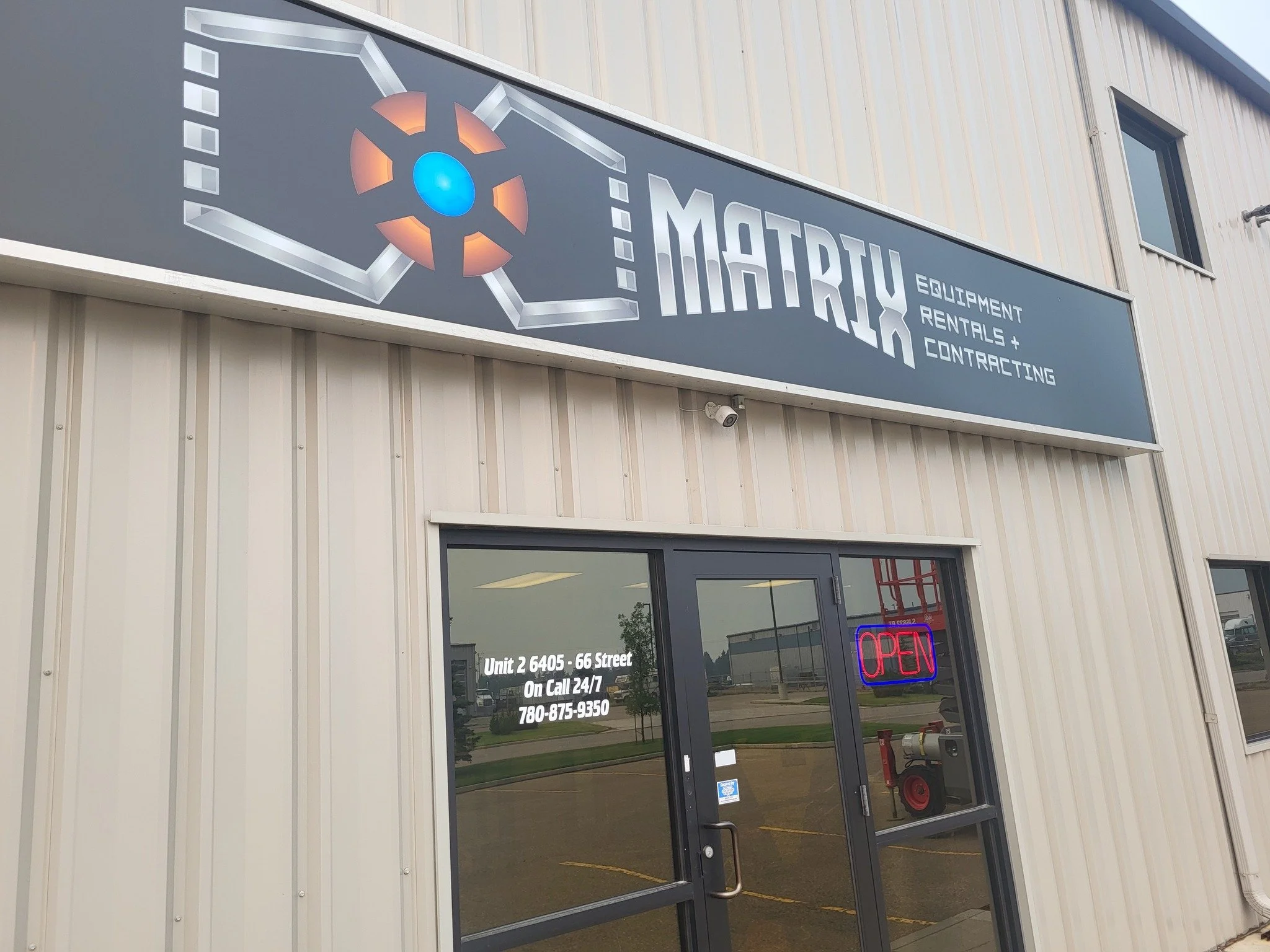 It's Saturday and we are open! Whether you need to cut something down, dig something up, bury something (we don't judge), wash something, lift something, move something, jump start something...we're here to help! Give us a call or come down and see u