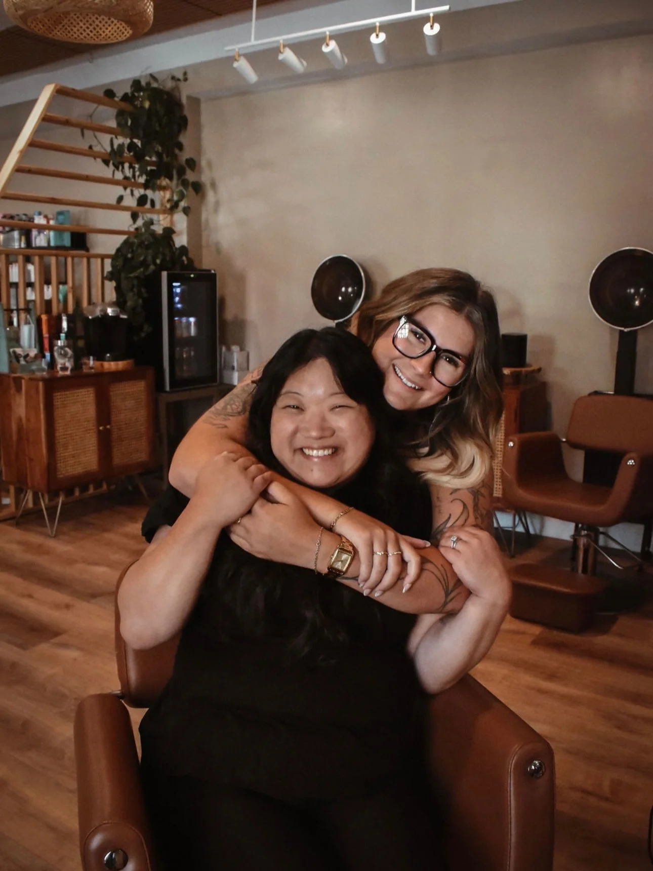 Happy Thanksgiving!! So grateful for all of the amazing people I have been able to meet on this journey ❤️🦃