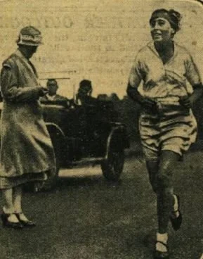 The First Woman to Run a Marathon Fueled on Nothing. Here's What Changed.