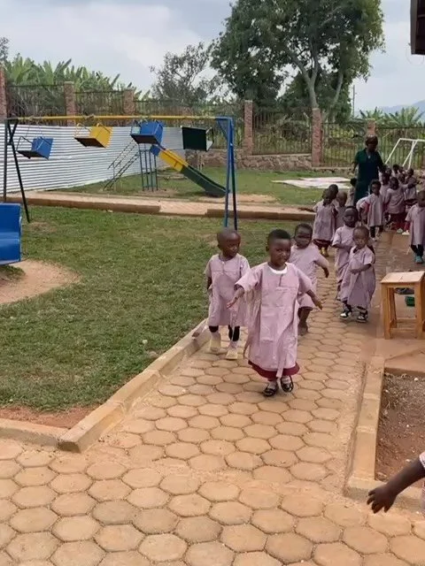 One of the highlights of our June trip to Rwanda was a visit to the Early Childhood Development Centre at the Dukundekawa Musasa Cooperative @dukundekawa_rw in the Gakenke district, which is home to the Rambagirakawa women's producer group.⁠
⁠
Last y
