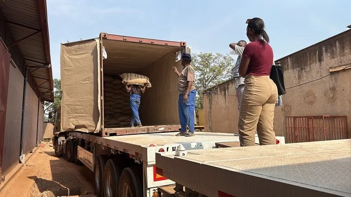 With coffee 💰 high, tariffs in full force, shipping equipment scarce and aging, Artisan Coffee has gone the extra mile 🏎️🏁 to reduce RISKS of damage during shipping high-priced, specialty coffee. 🚢 ⁠
⁠
In addition to the standard Customs-Trade Pa