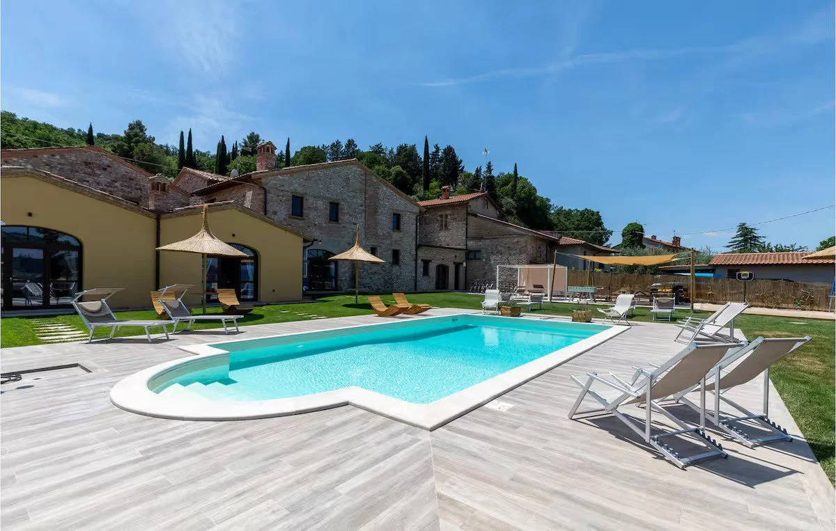 villa1.jpg