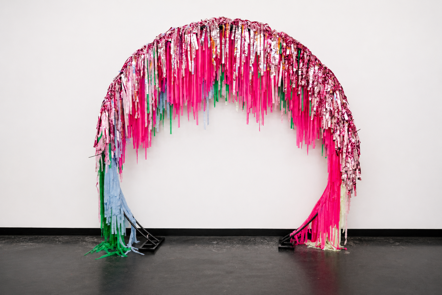 Circle fringe backdrop