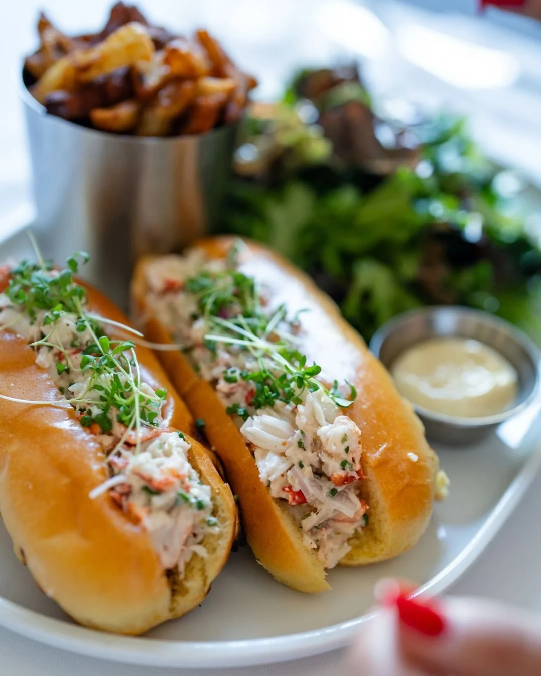 The return of a Henri summer favourite 🦞
Nos gu&eacute;dilles sont de retour pour l&rsquo;&eacute;t&eacute;.