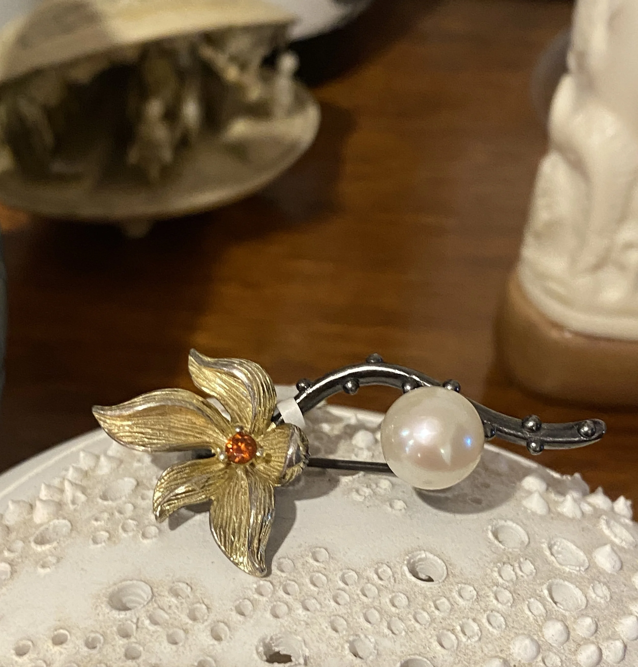 'Arum Lily' Freshwater Pearl Brooche
