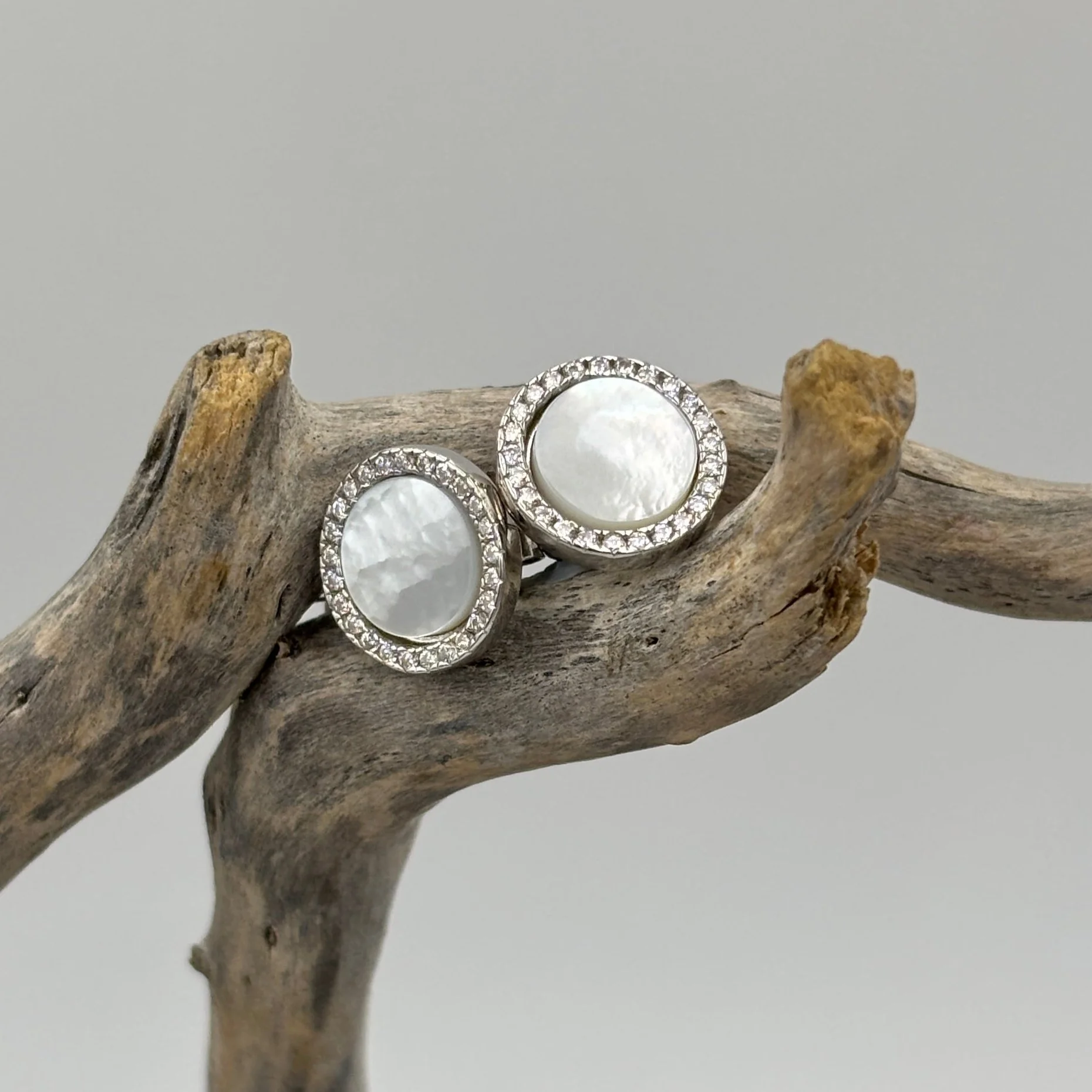 'Nola' Mother of Pearl Earrings