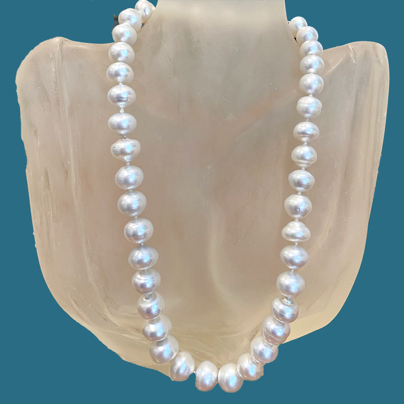 'Weeroona' Australian South Sea Pearl Strand.png