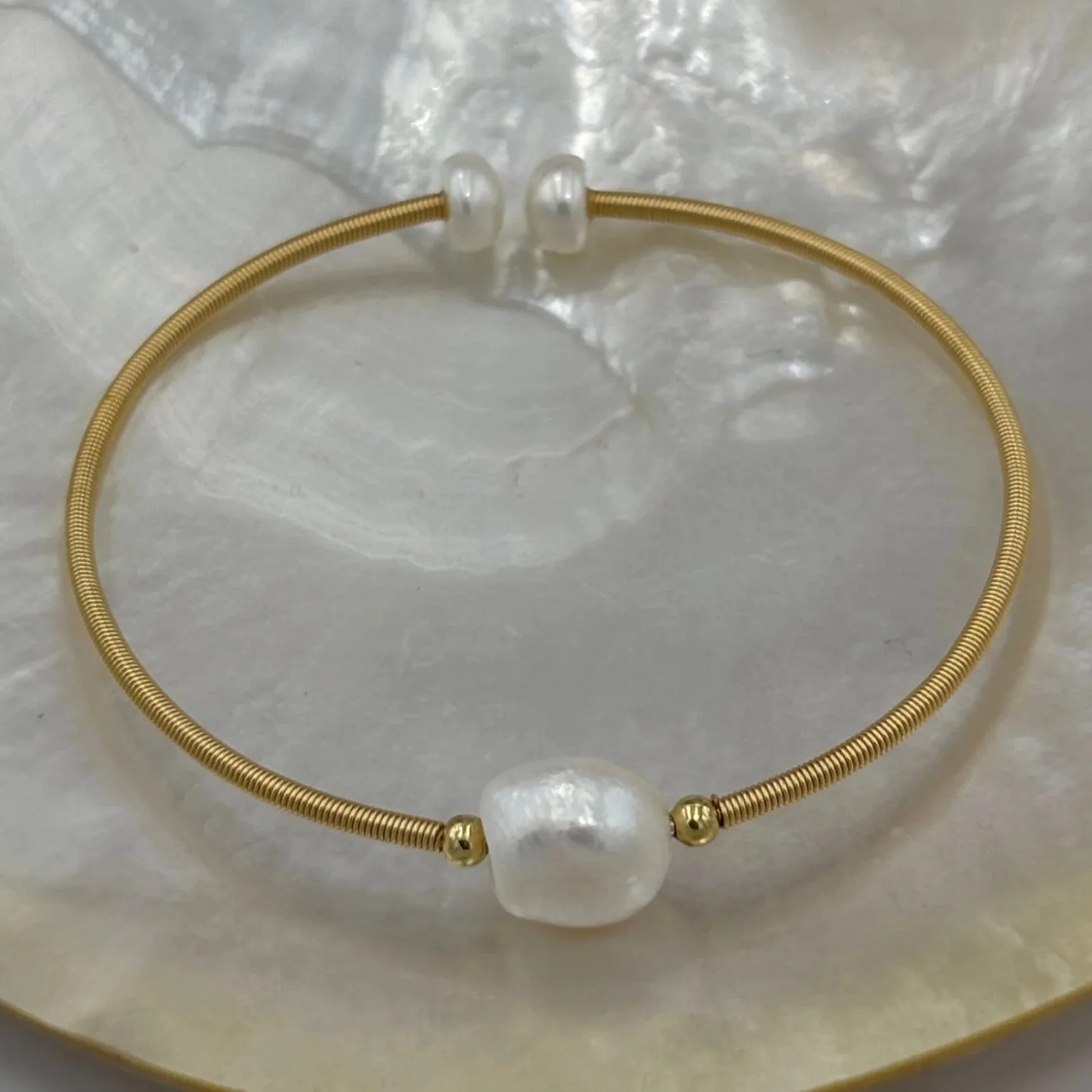 'Aurelia' Freshwater Pearl Bracelet
