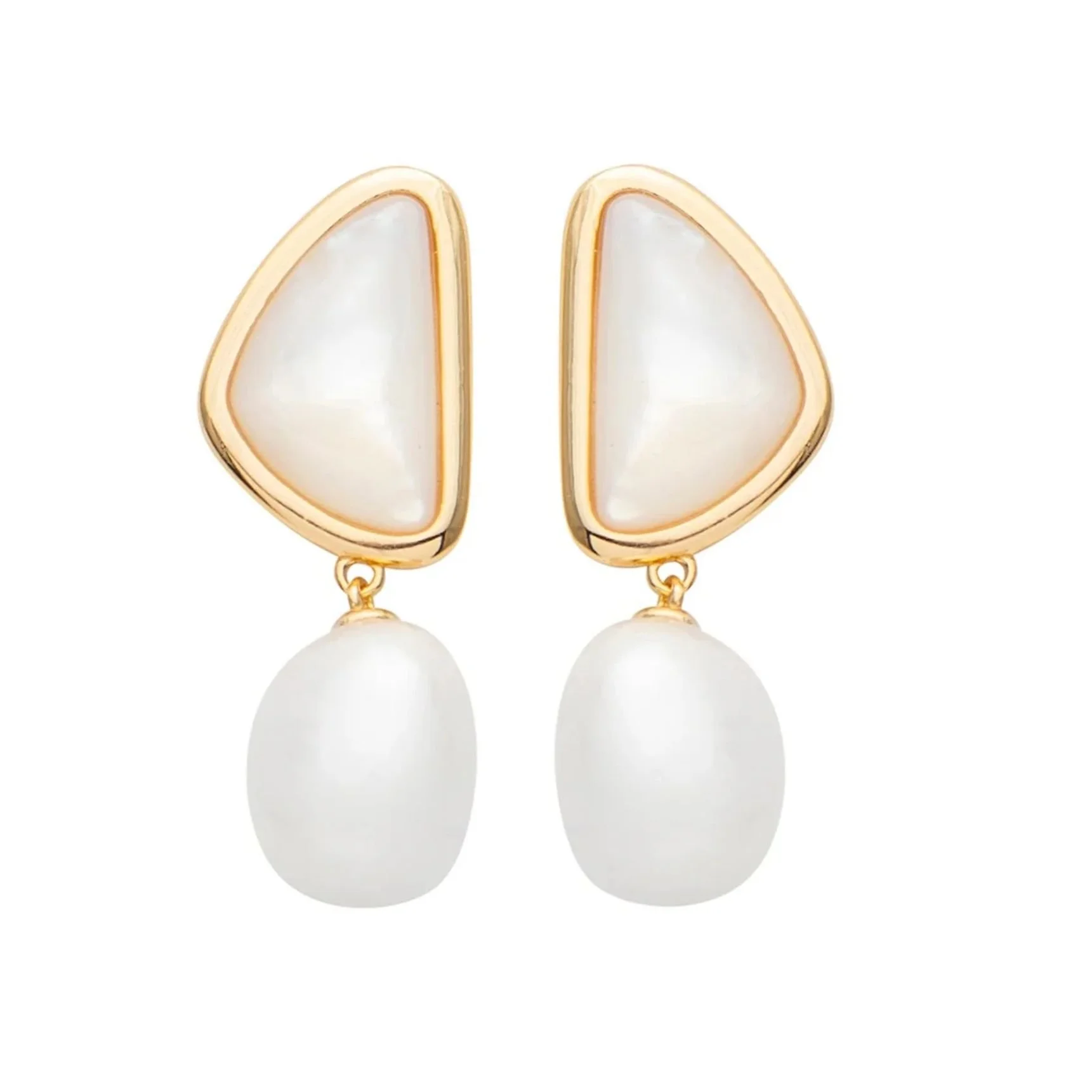 'Soft Touch' Freshwater Pearl Earrings