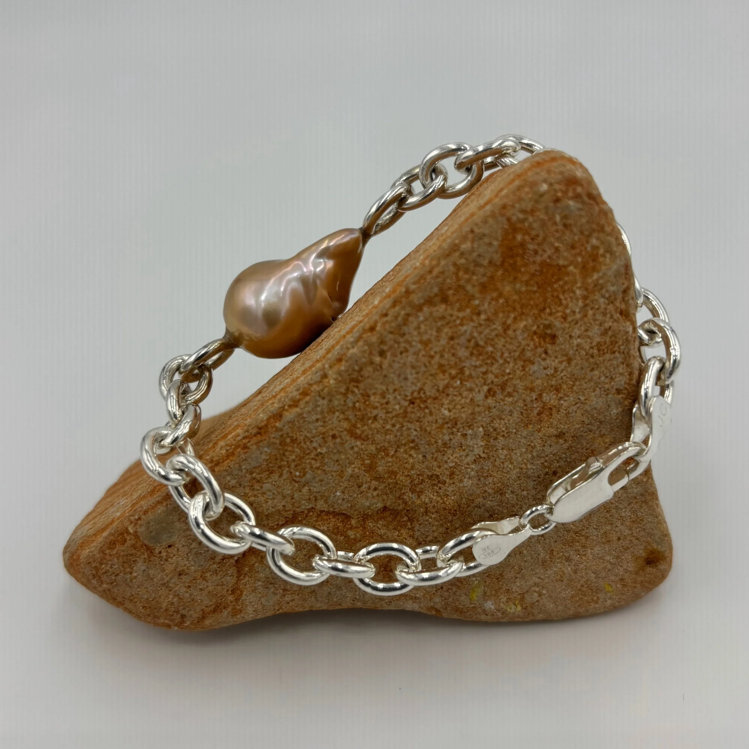 'Cologna'  Silver Freshwater Baroque Pearl Bracelet