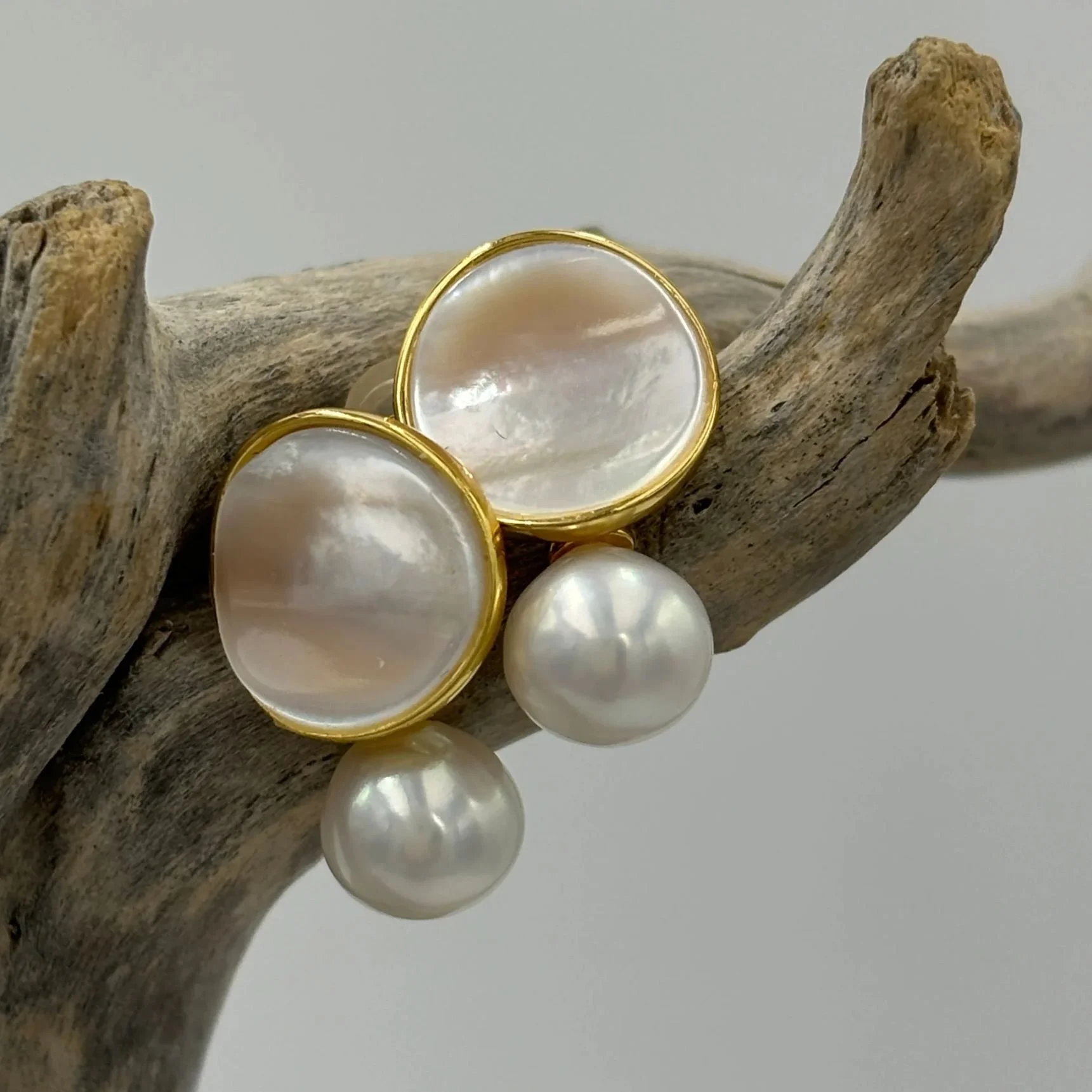'Swivel' Freshwater Pearl Earrings