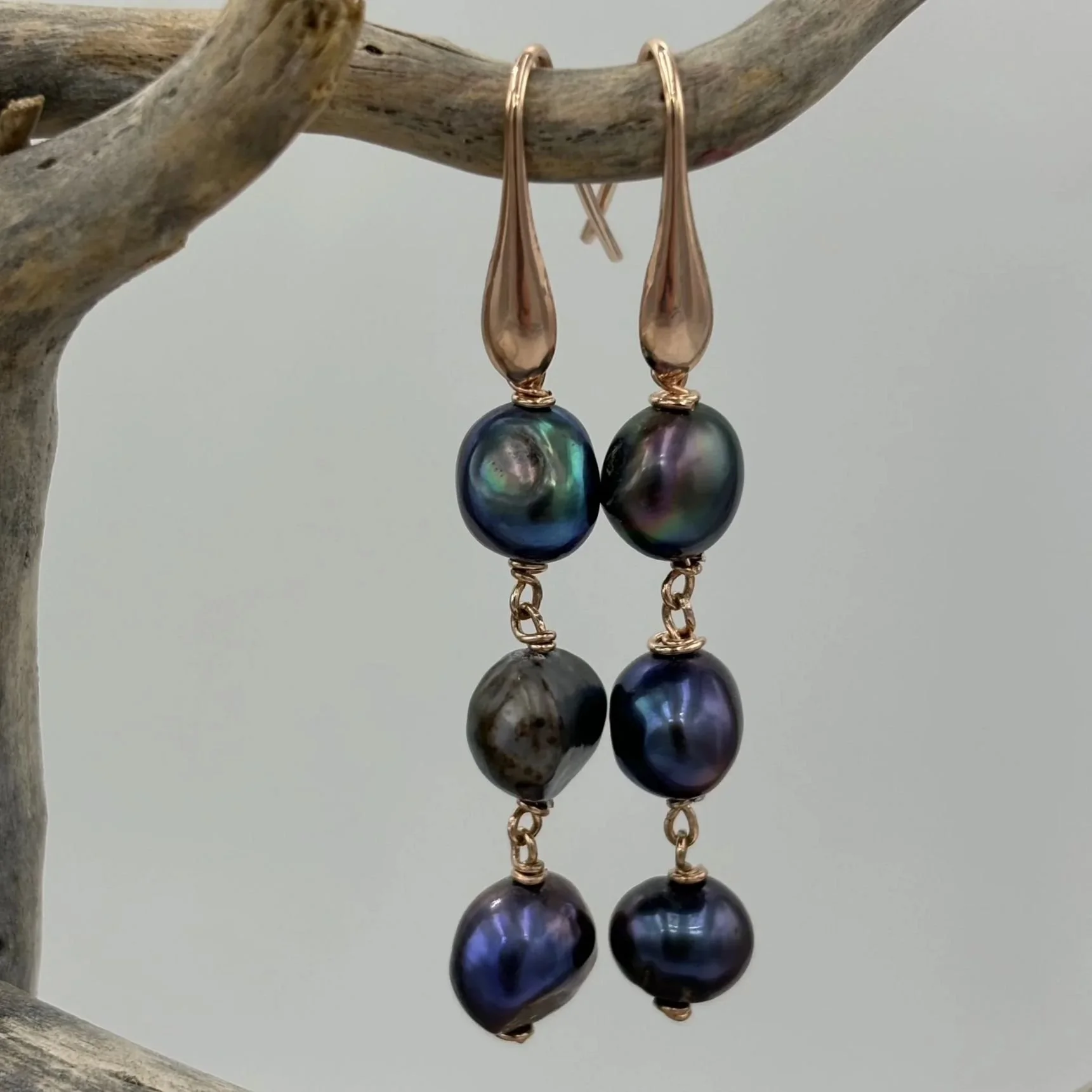 'Nera' Rose Gold Freshwater Pearl Earrings