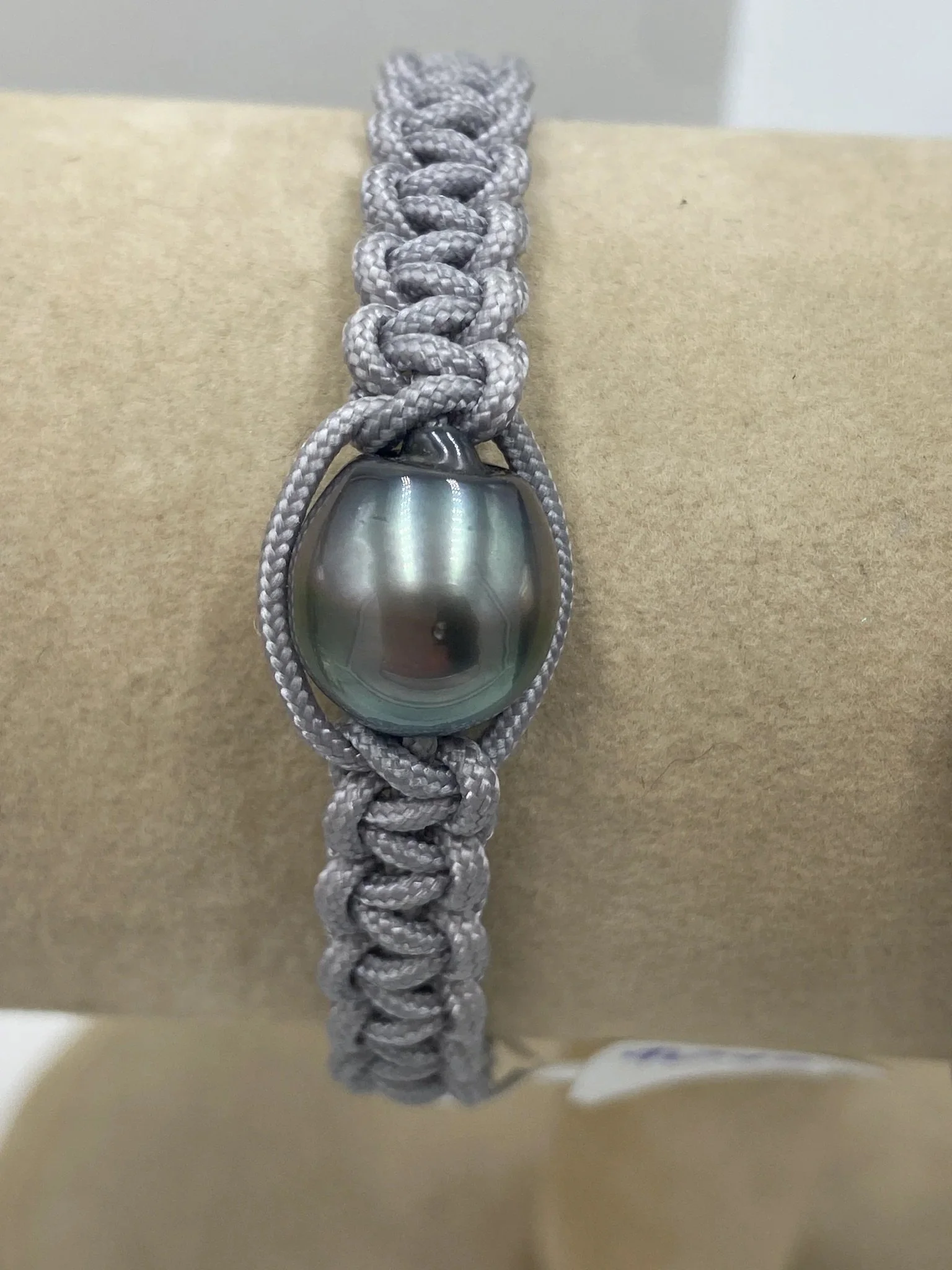 'Corsair' Tahitian South Sea Pearl Bracelet Grey