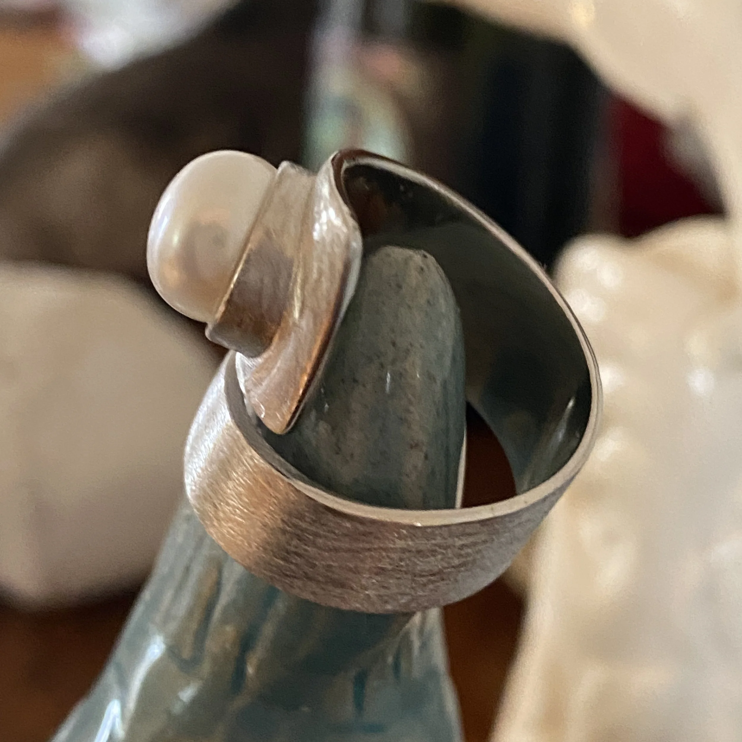 'Twist' Freshwater Pearl Ring