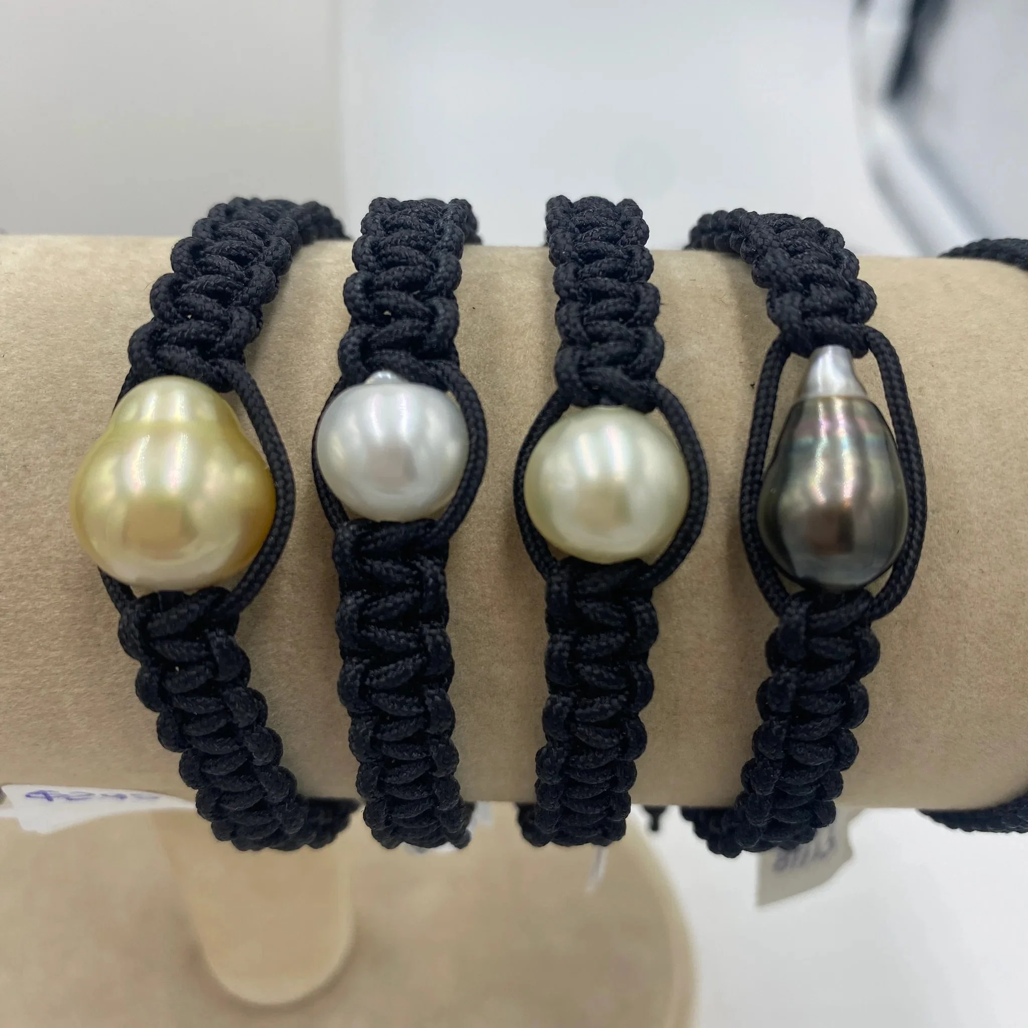 'Corsair' Golden South Sea Pearl Bracelet Black