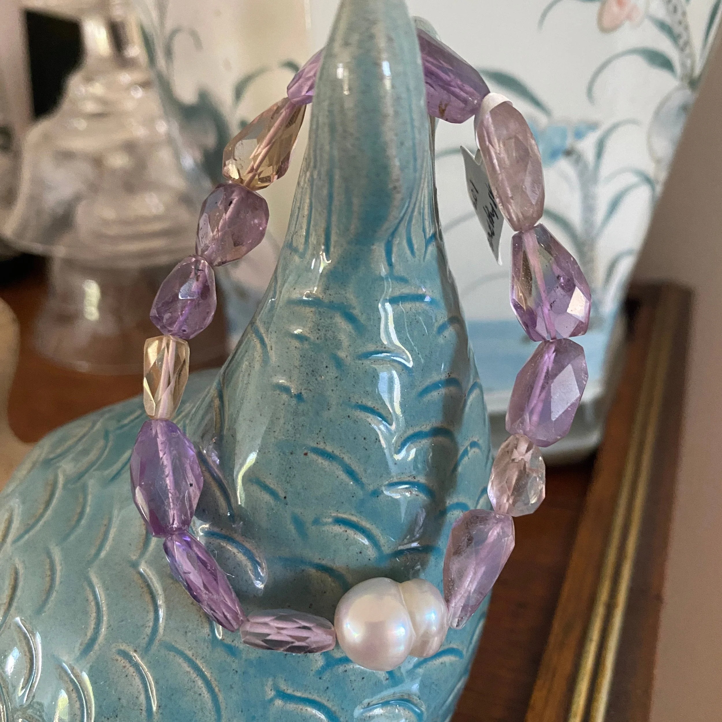 'Amethyst Light' White South Sea Pearl Bracelet