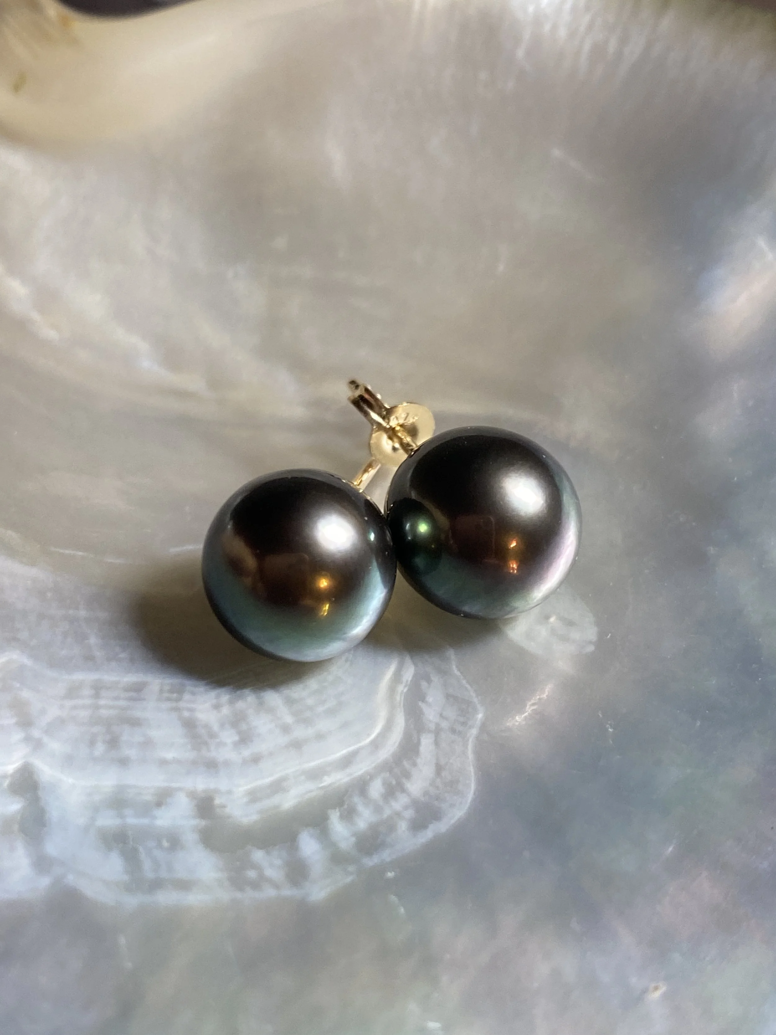 Tahitian South Sea Pearl Studs