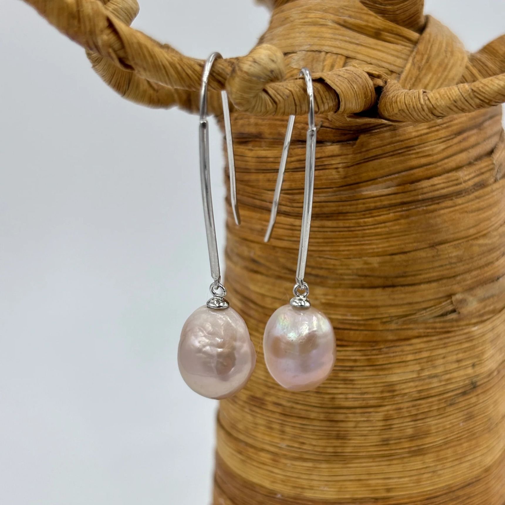 'Sen' Freshwater Edison Pearl Earrings