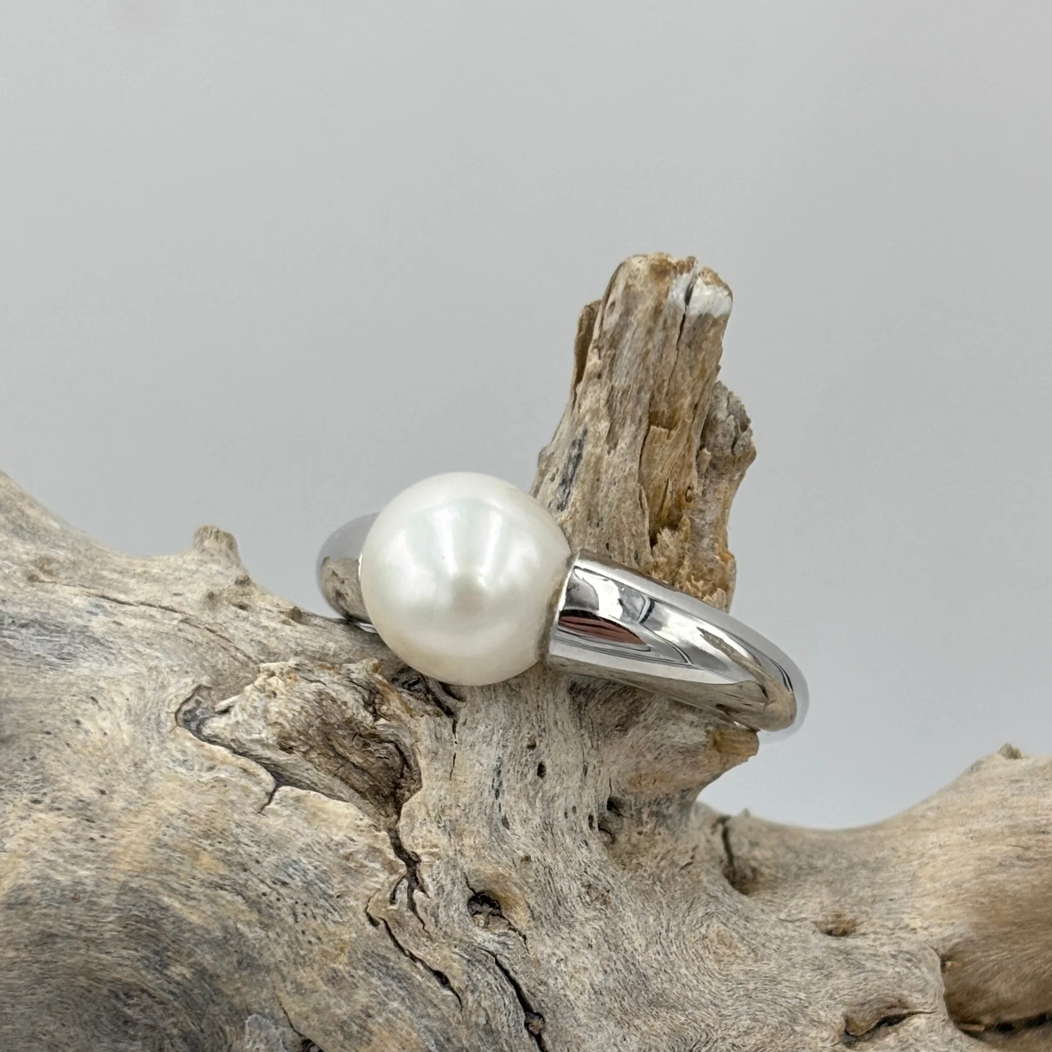 'Ariana' Silver Freshwater Pearl Ring