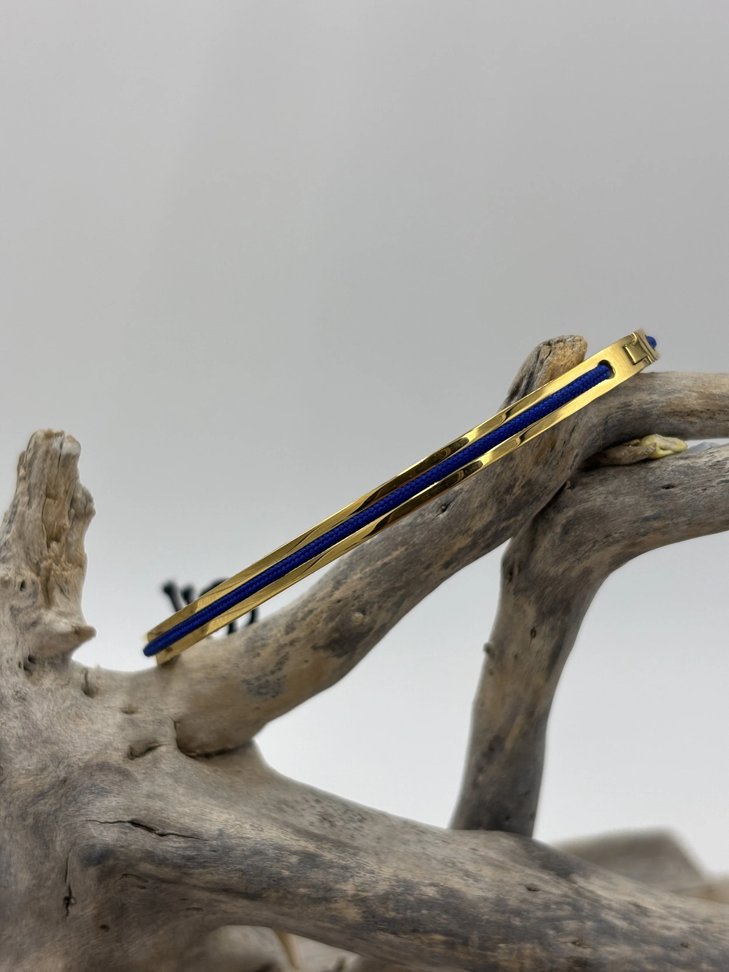 'Maya Lou' Cobalt and Gold Pig & Hen Bangle