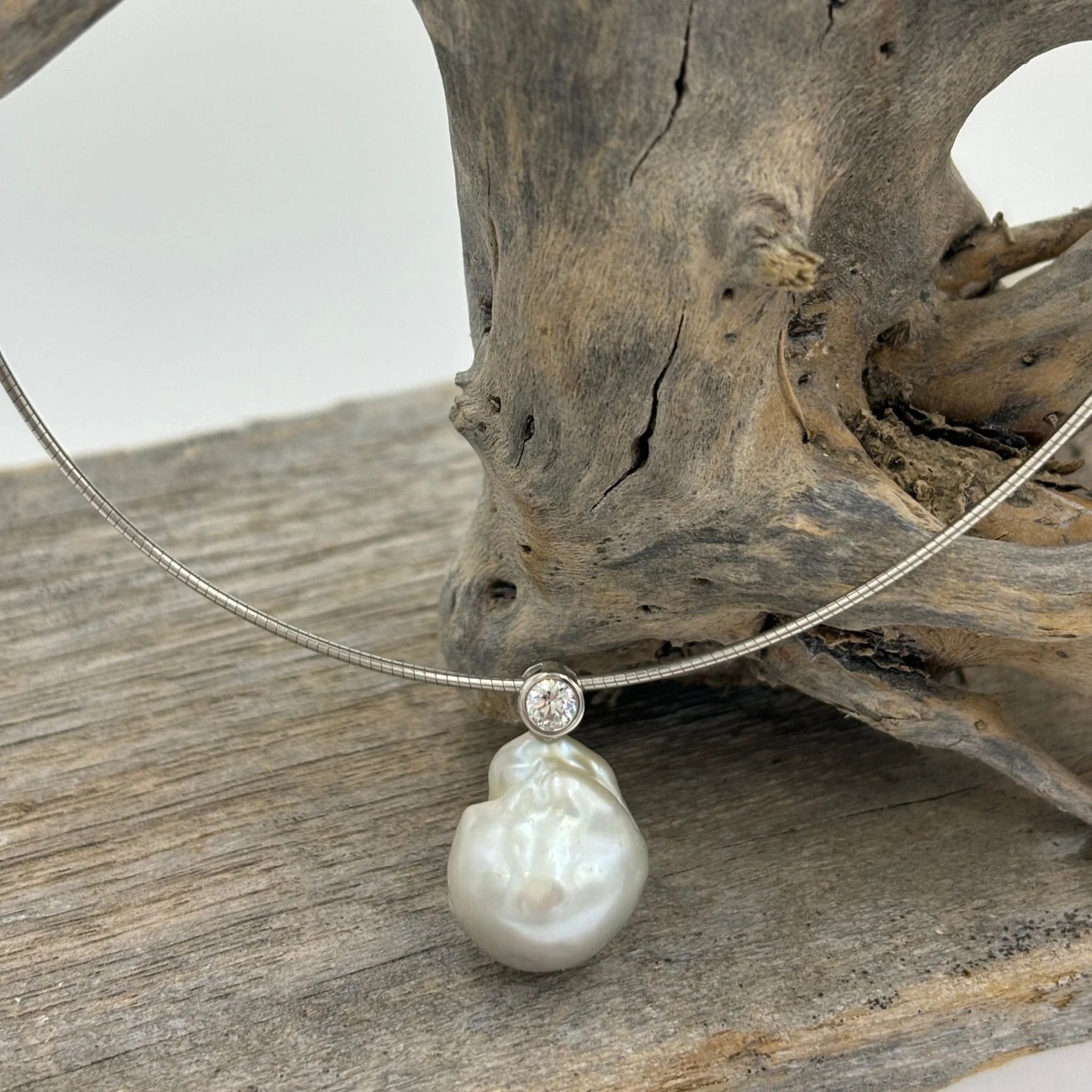 'June' Freshwater Pearl Necklace