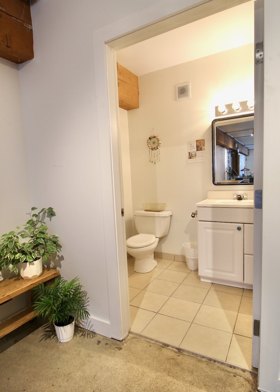 Private in suite bathroom