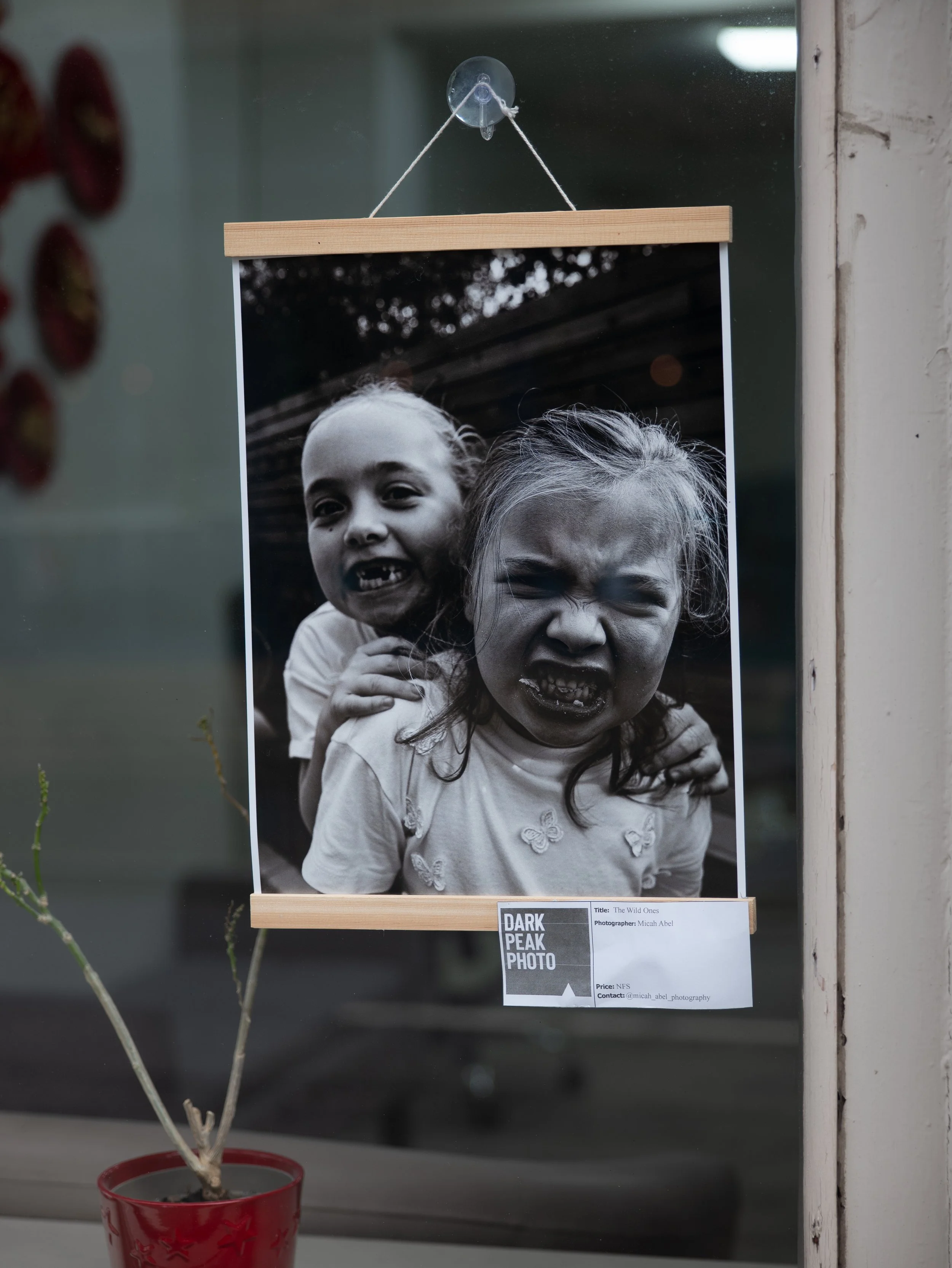 Micah Abel - Vina Nails George street.jpg