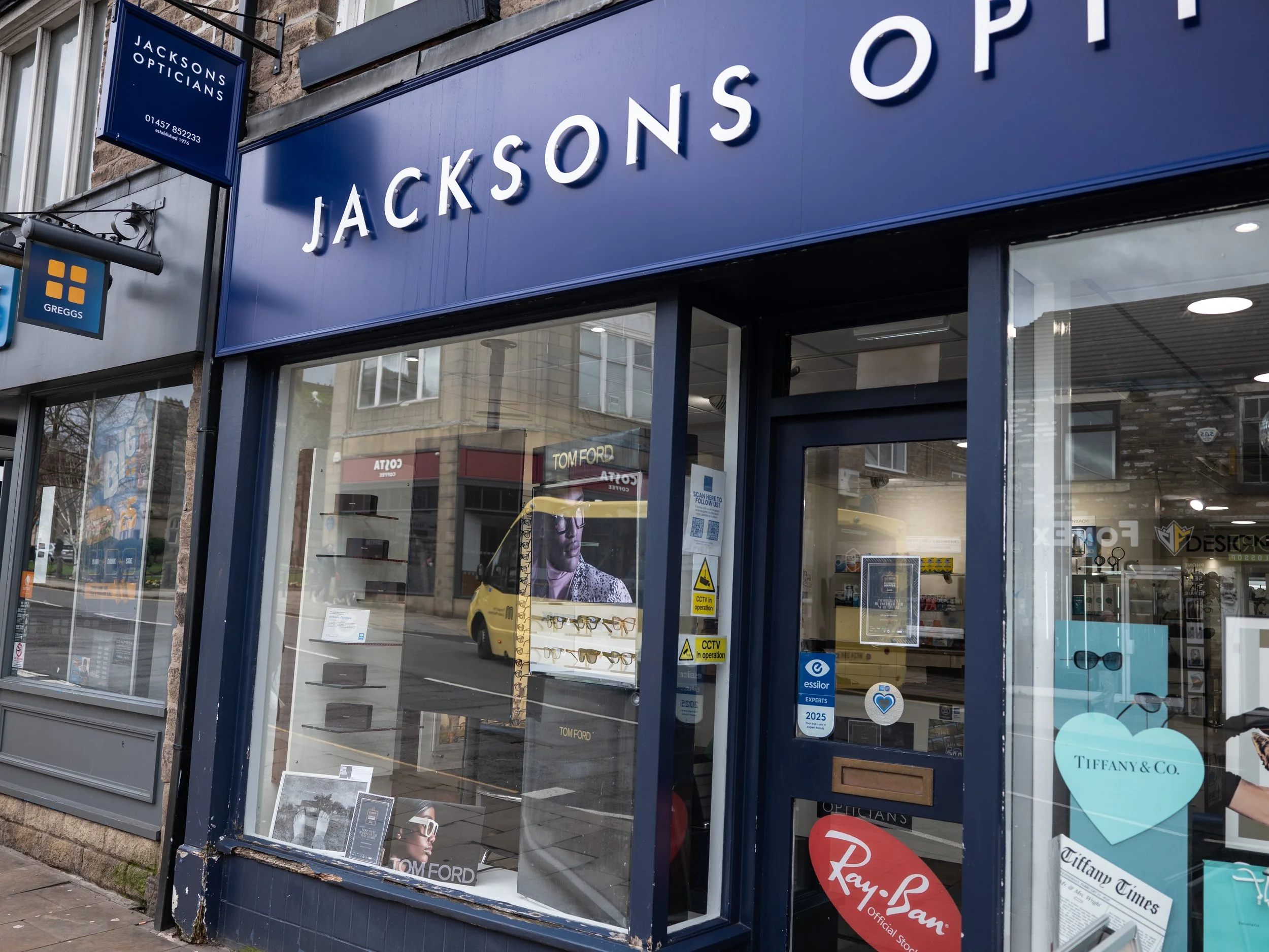 Jacksons Opticinas.jpg