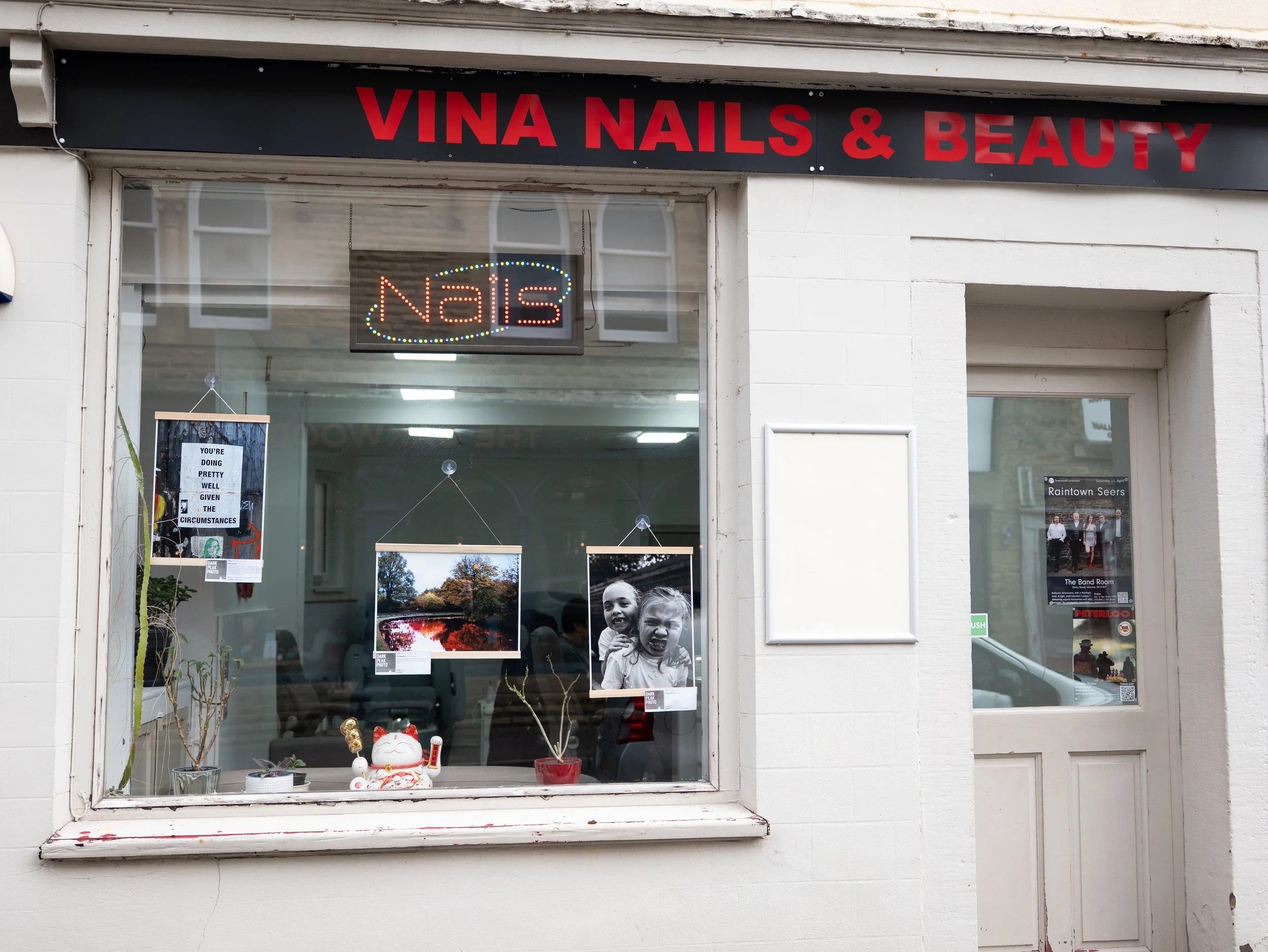Vina Nails George street.jpg