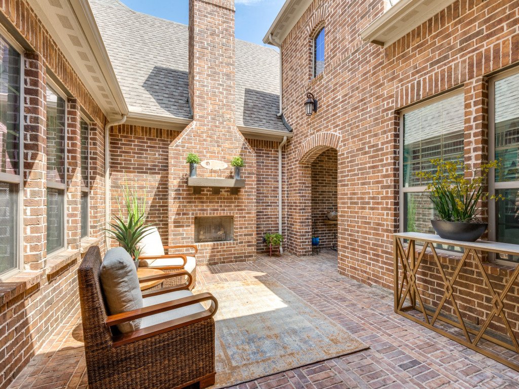 8100-castlebridge-the-colony-tx-75056-MLS-33.jpg