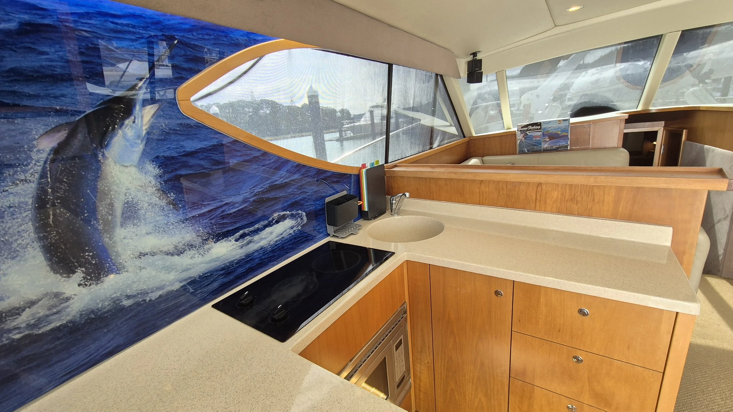 Galley2.jpg