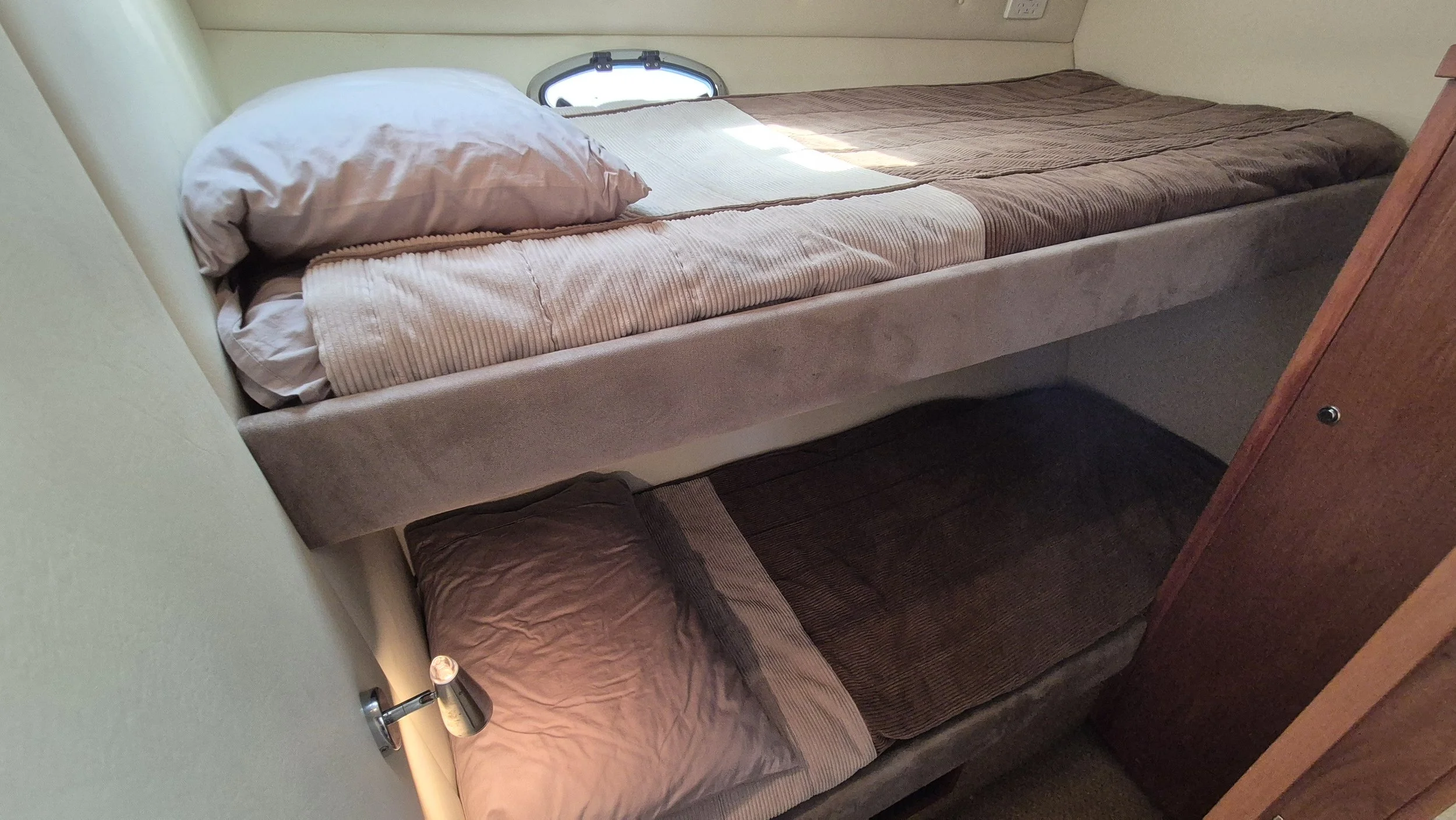 Bunkroom2.jpg