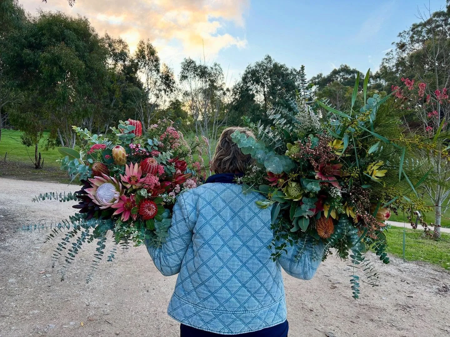 Get Your Bloom On - Book Now 🌸

Join one of our upcoming Flower Workshops and build your very own bouquet - as big as you can carry!

It&rsquo;s a blooming good time with gorgeous flowers, hands-on fun and breathtaking views.

DON&rsquo;T MISS OUT -