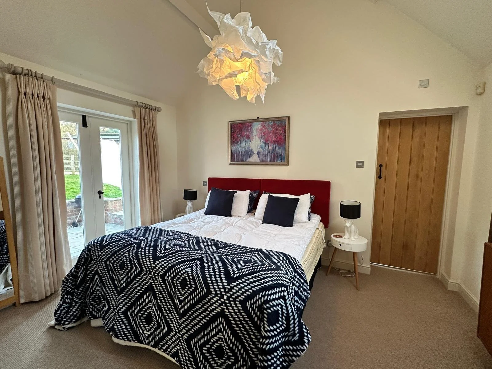 WhatsApp Image 2025-10-26 at 22.43.55 (4).jpeg