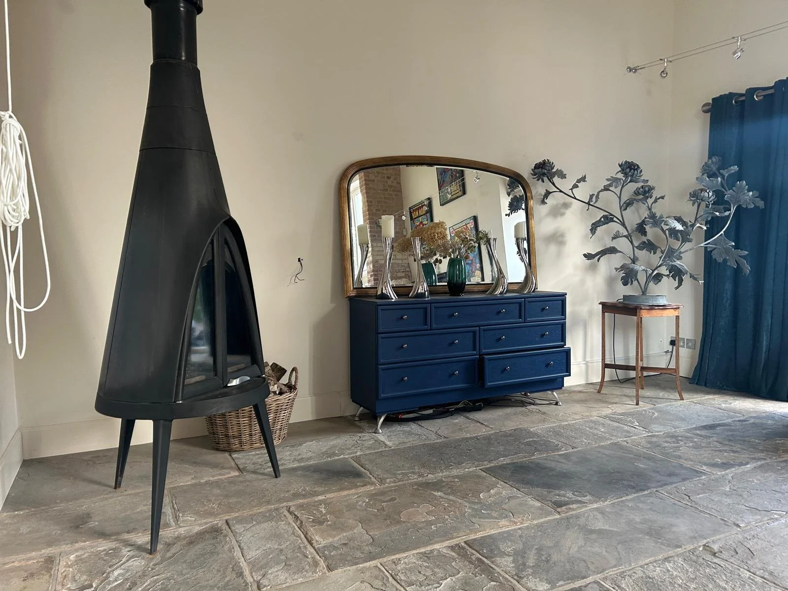 WhatsApp Image 2025-10-26 at 18.01.01 (4).jpeg