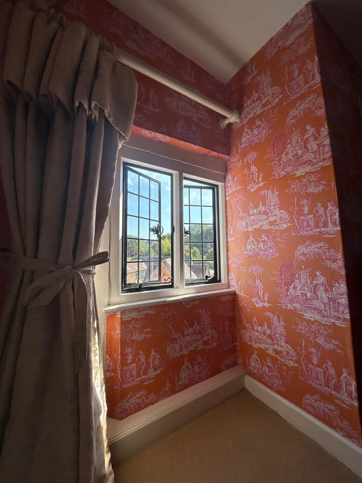 WhatsApp Image 2025-10-26 at 22.32.07 (4).jpeg