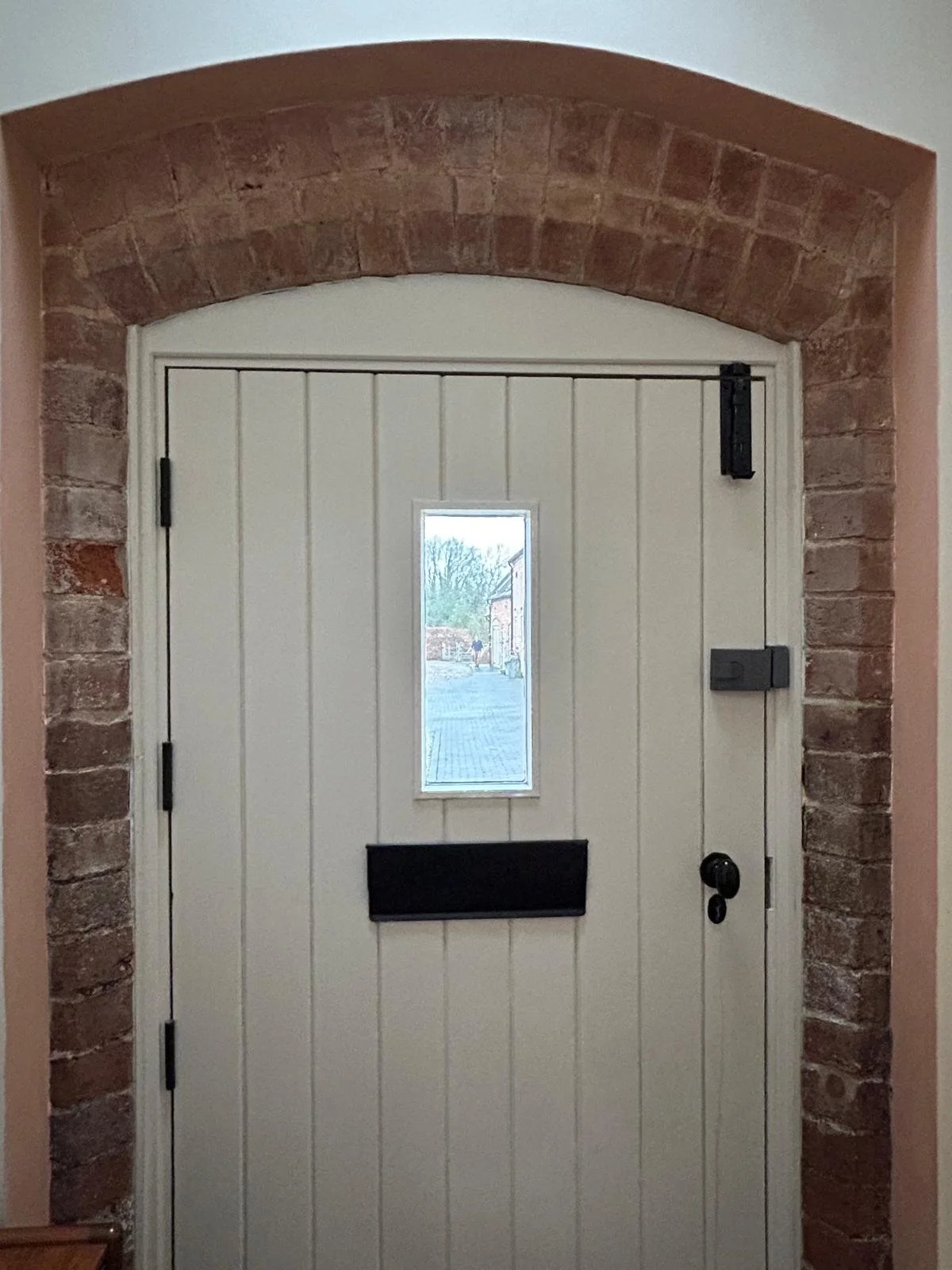 WhatsApp Image 2025-10-26 at 18.11.13 (7).jpeg