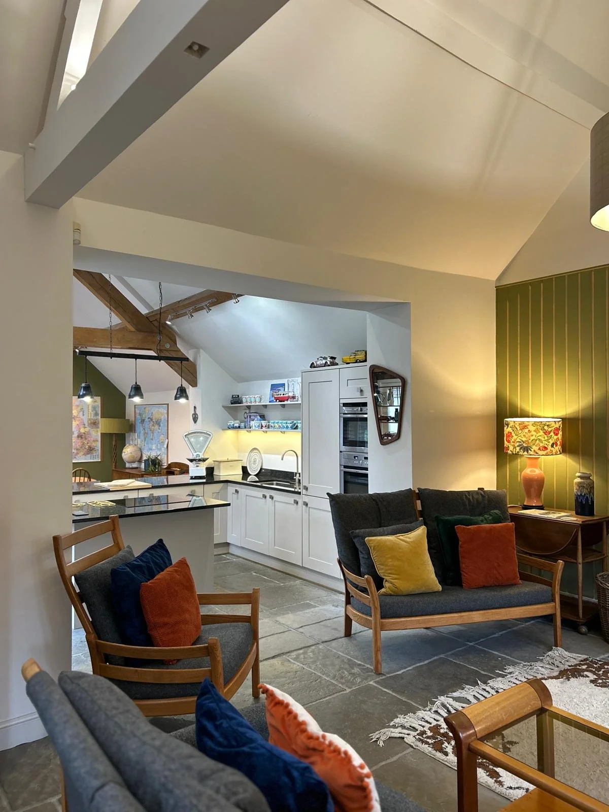 WhatsApp Image 2025-10-26 at 18.11.13 (11).jpeg