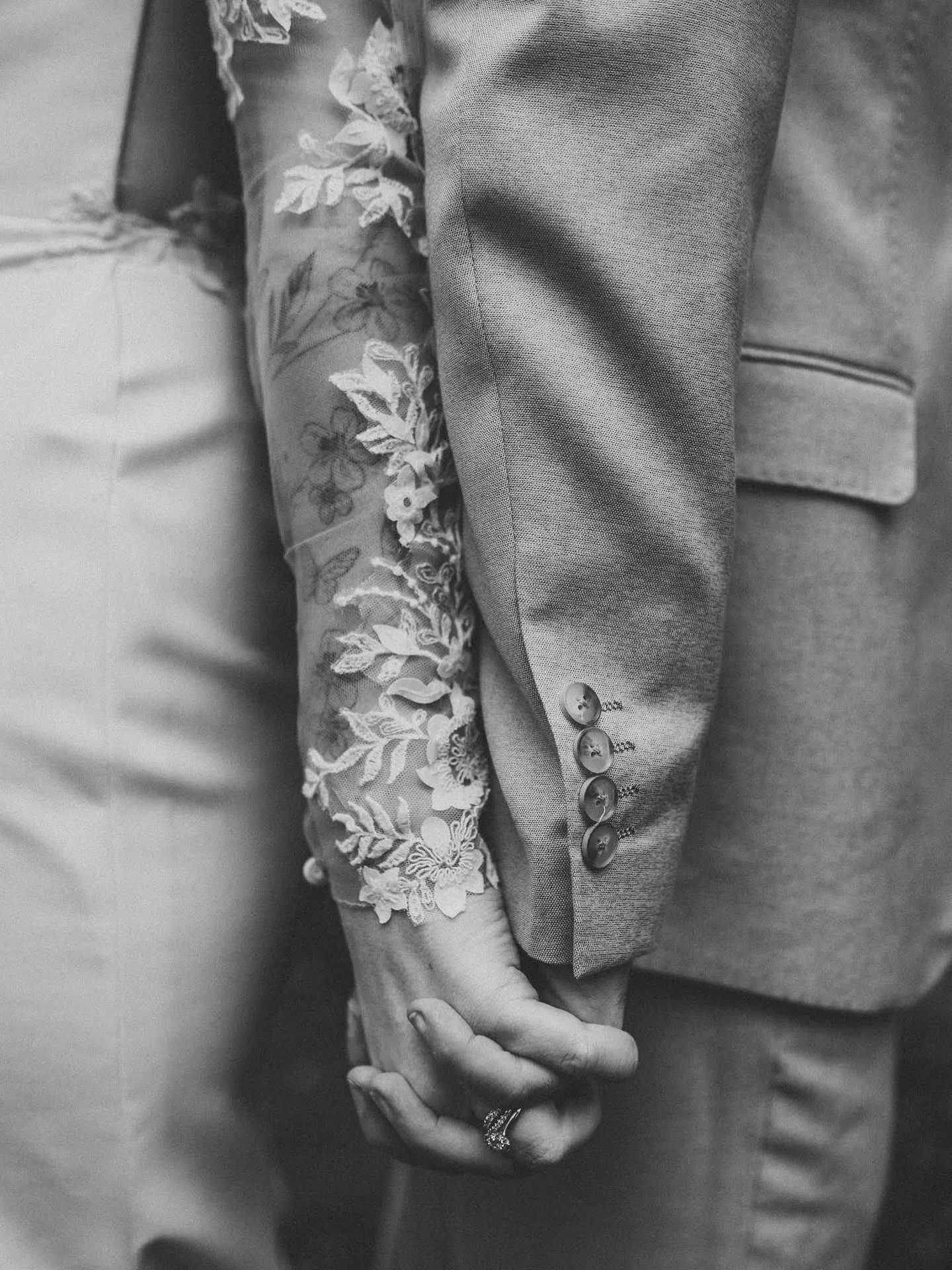 Sometimes all you need a little detail shot&hellip; and even better in black-and-white 🖤🤍 

#weddingphotographer #midlandsweddingphotographer #bohemianrosephotography #dudleywedding #themillbarns
