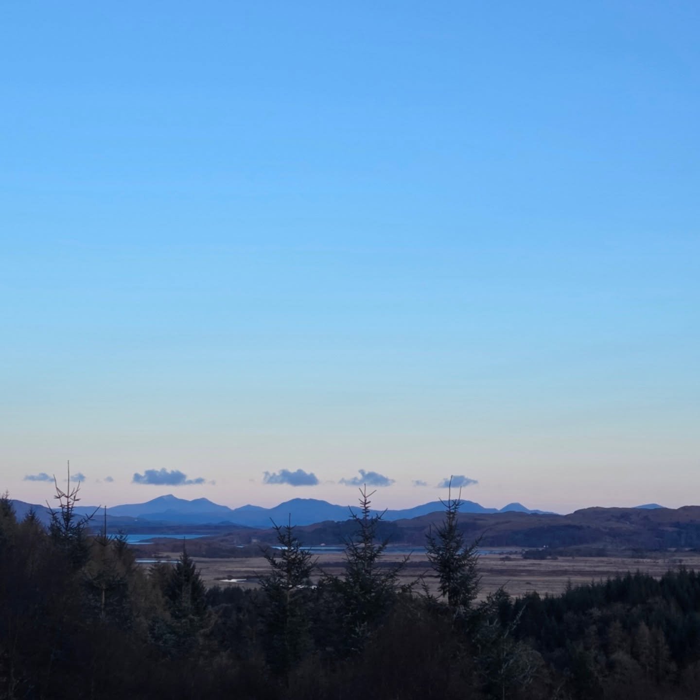 As much as I love spending a whole weekend of yoga in Glasgow with everyone, I also love the little drop back into Argyll energy when driving that bend down to Loch Fyne and knowing that home isnt too far away. 

On my living room walls I have pictur
