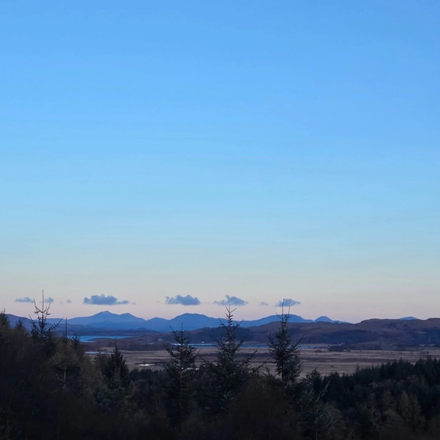 As much as I love spending a whole weekend of yoga in Glasgow with everyone, I also love the little drop back into Argyll energy when driving that bend down to Loch Fyne and knowing that home isnt too far away. 

On my living room walls I have pictur