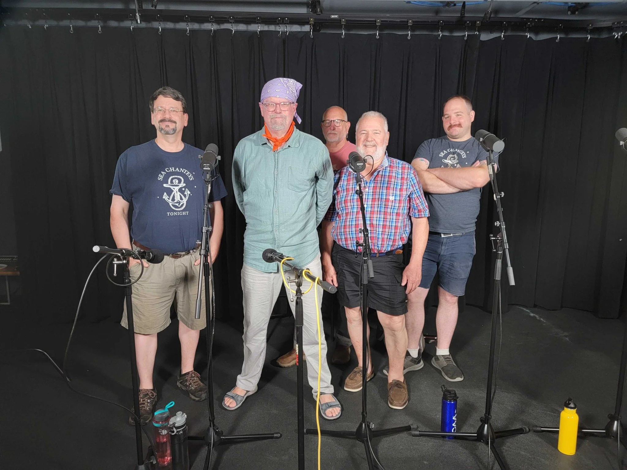 THE JOVIAL CREW